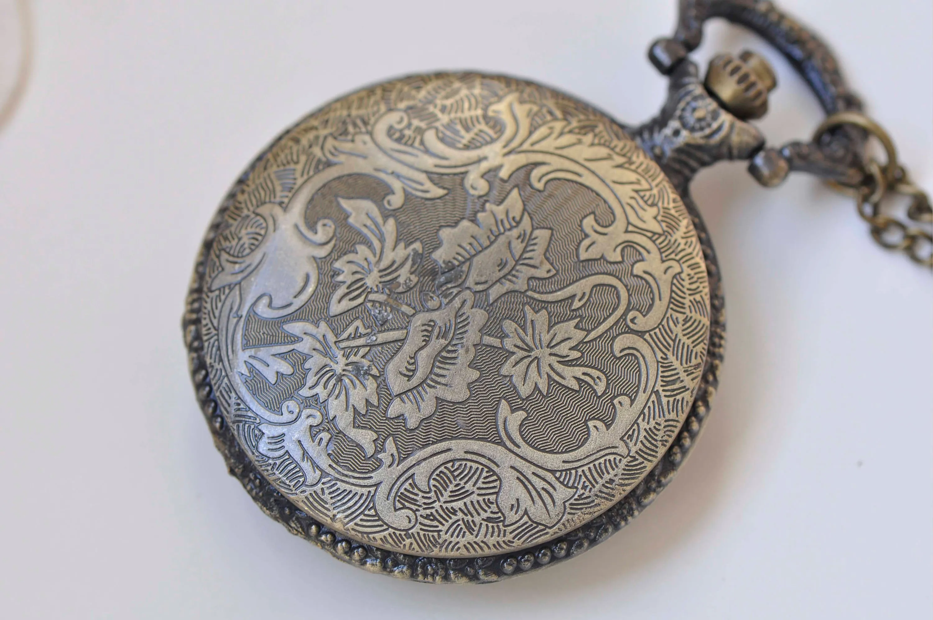 1 PC Antique Bronze Steampunk Train Large Pocket Watch Necklace A574