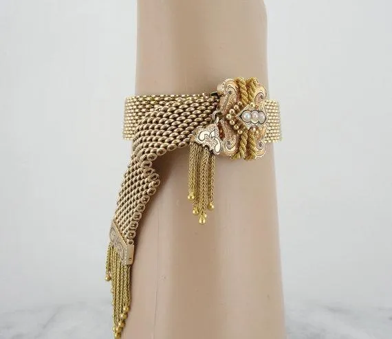 1870's Mesh Bracelet in Gold and Diamond