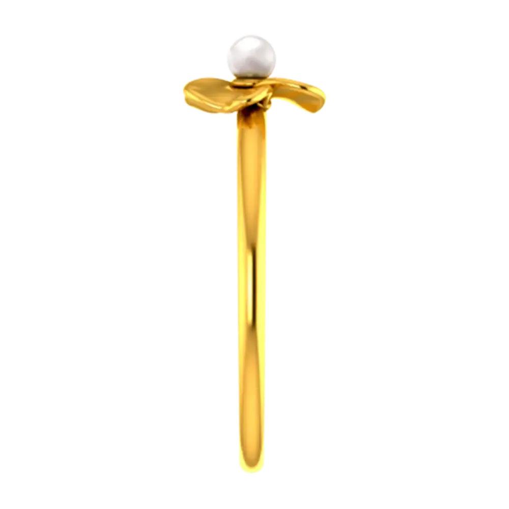 18k Solid Gold Ring With A Floral Design And Pearl Detailing