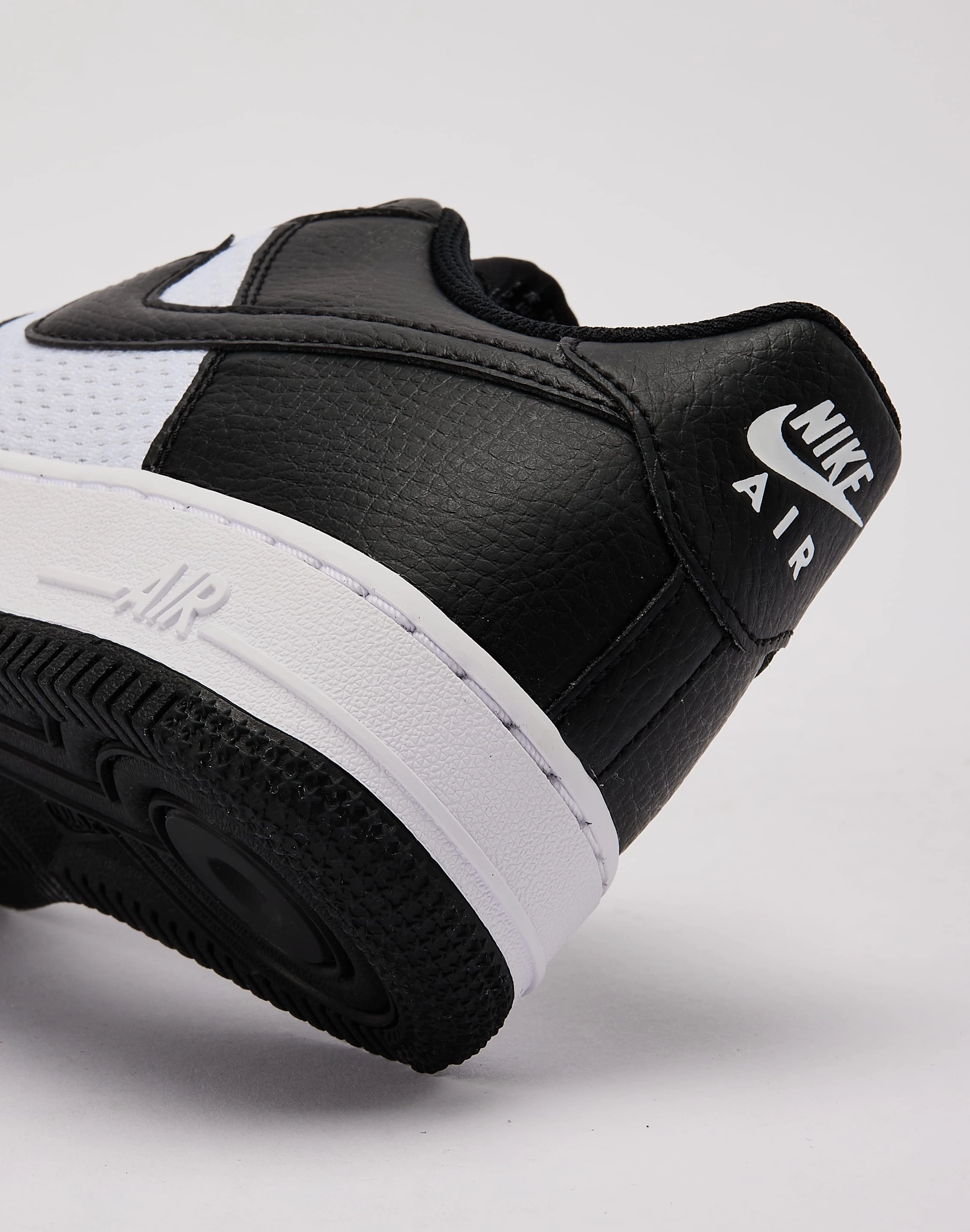 Activewear gear Nike Air Force 1 Low Grade-School