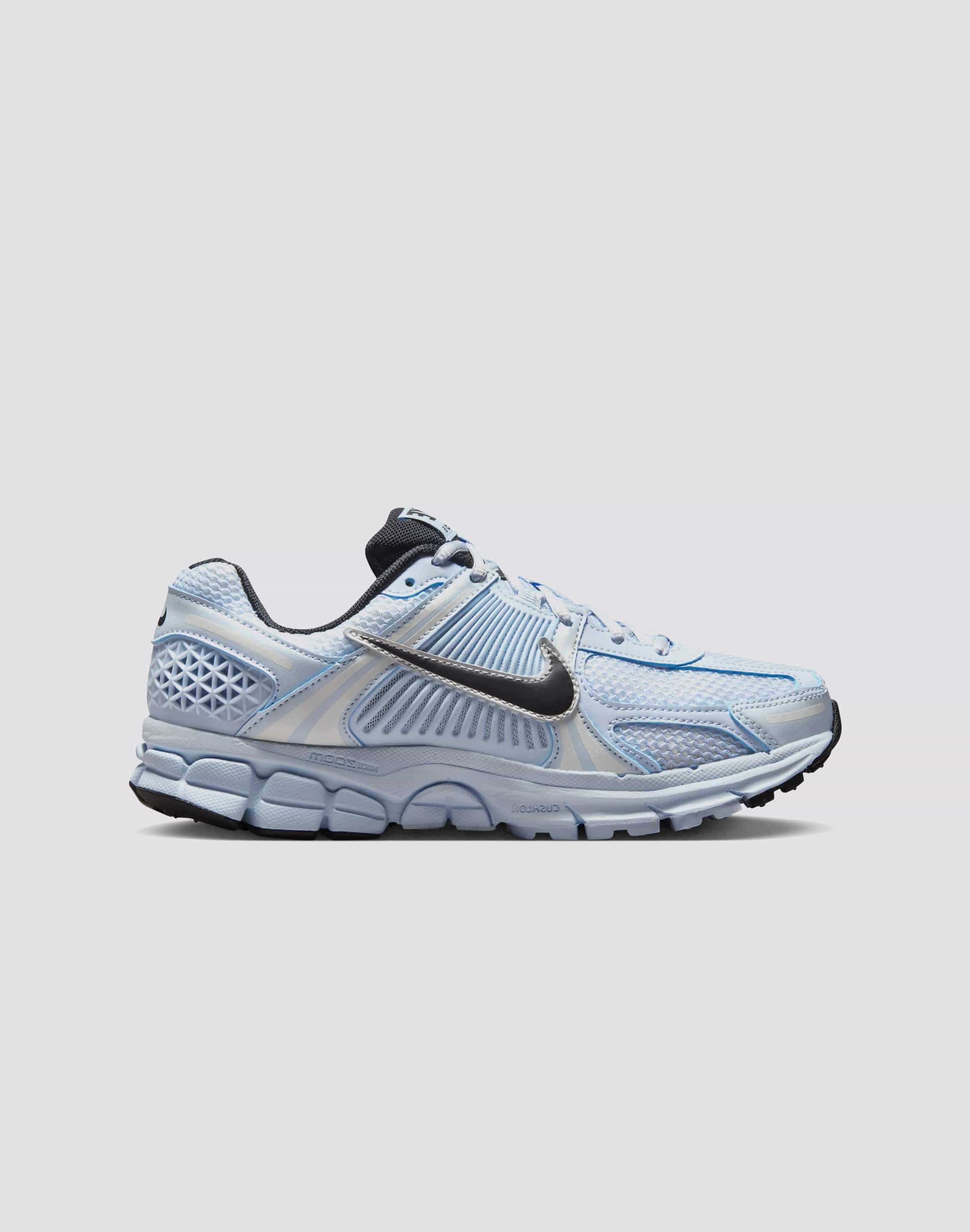 Activewear gear Nike Zoom Vomero 5 Fashion sizes
