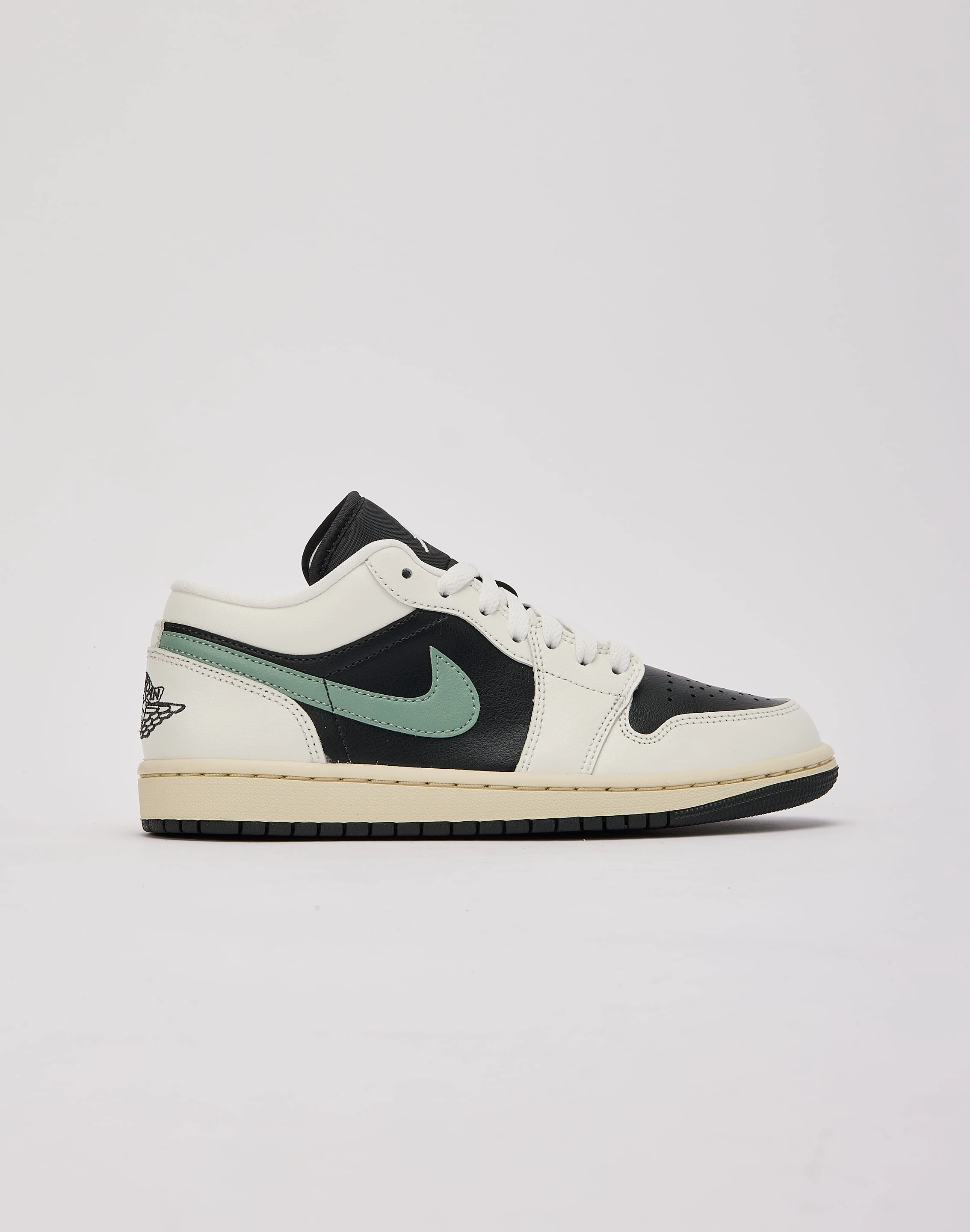 Affordable fashion Jordan Air Jordan 1 Low Business casual wear
