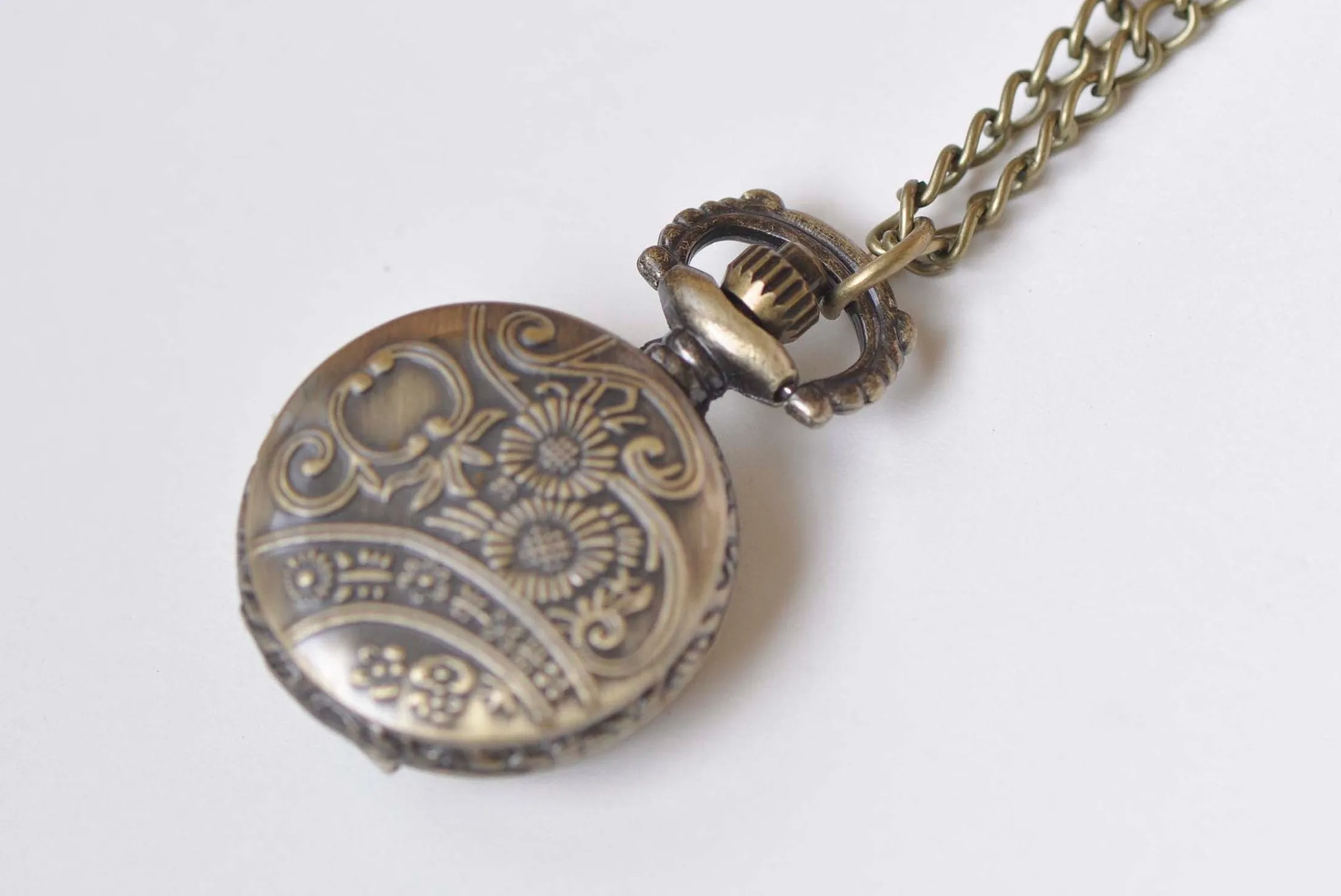 Antique Bronze Small Crown Round Pocket Watch Necklace Set of 1