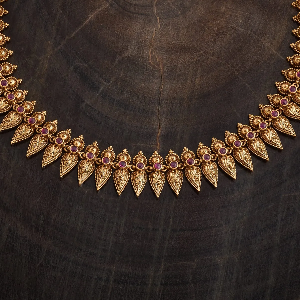 Antique Necklace 181418