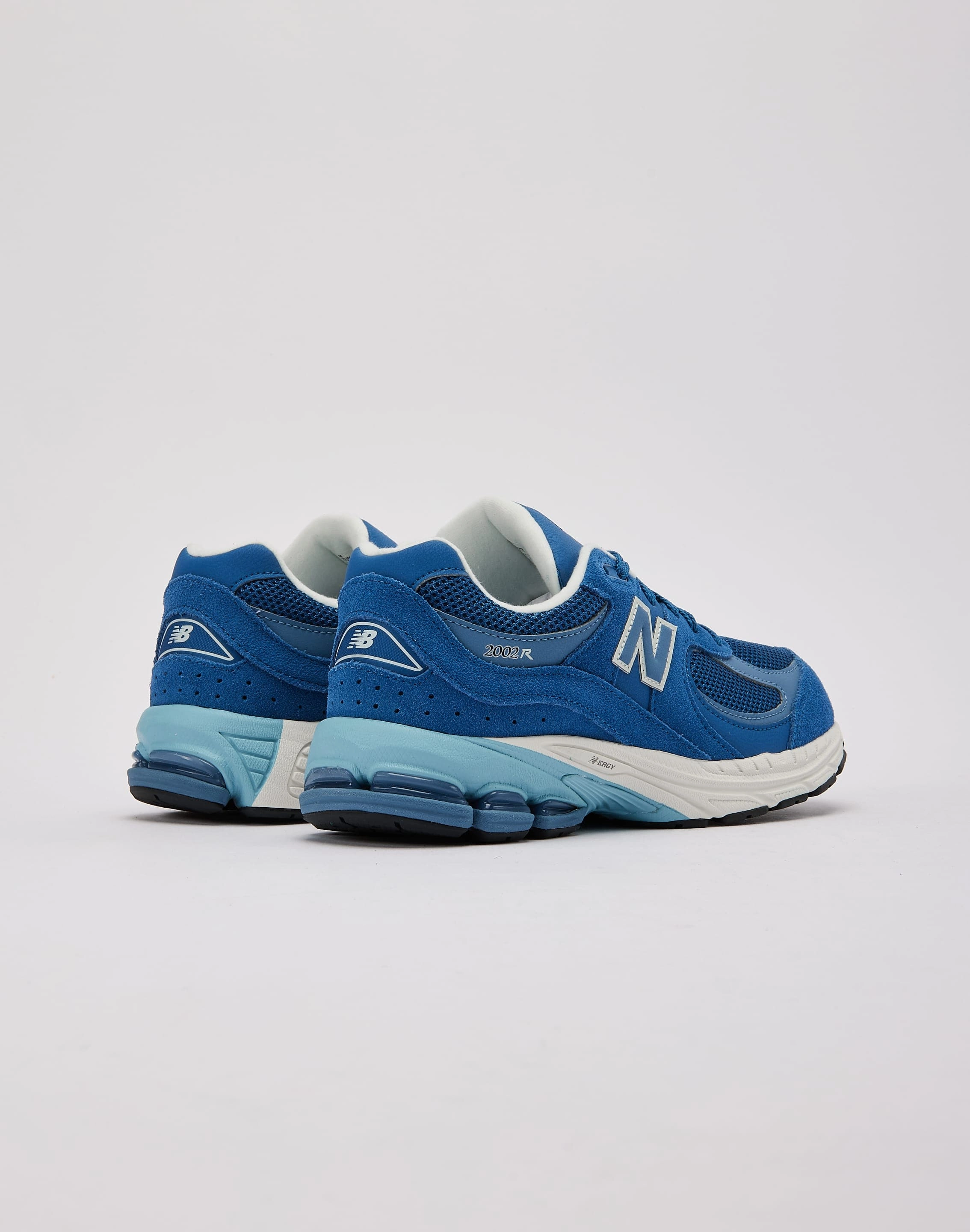 Beachwear items New Balance 2002R Grade-School