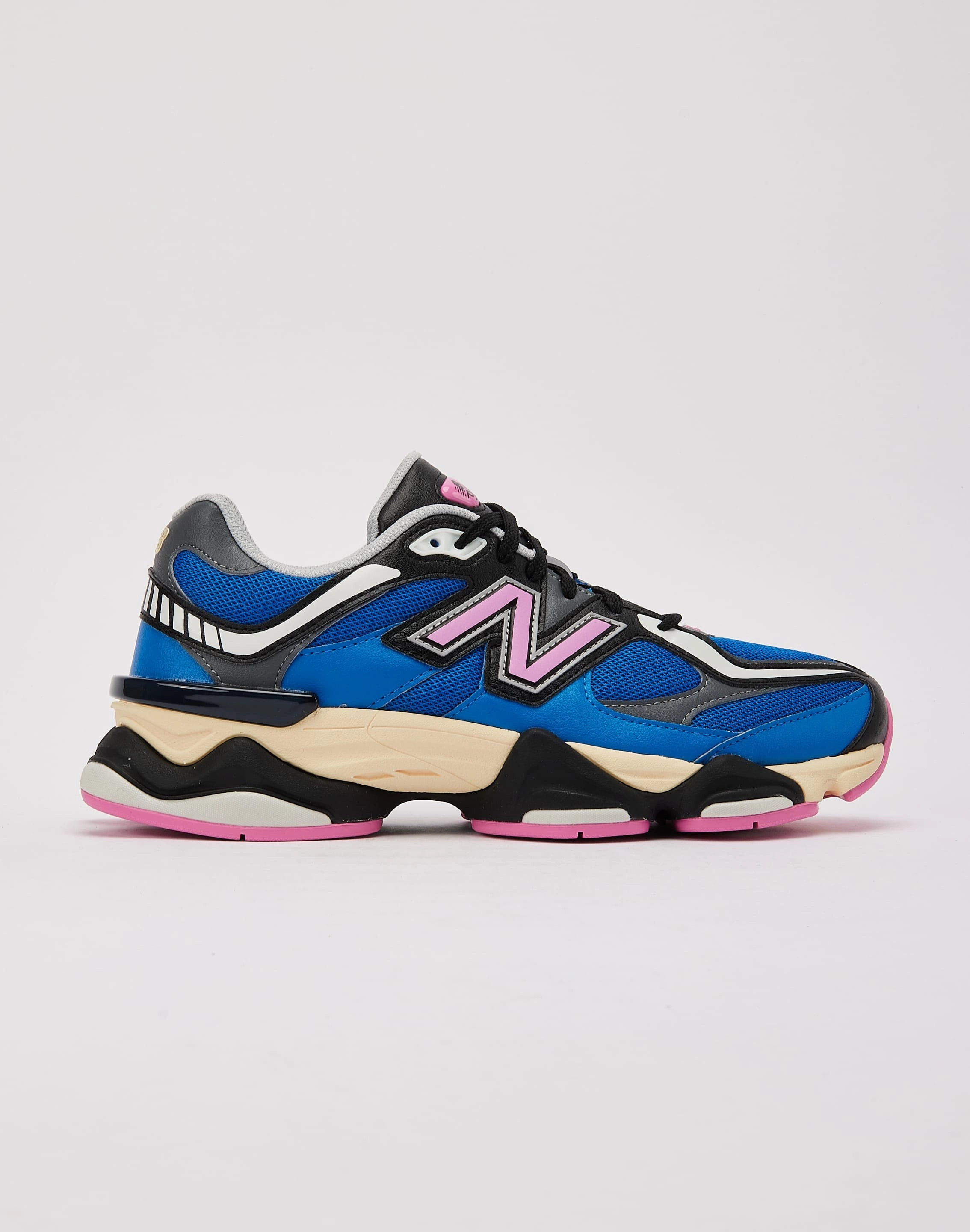 New Balance 9060 Fashion subscription services Fashion lookbook