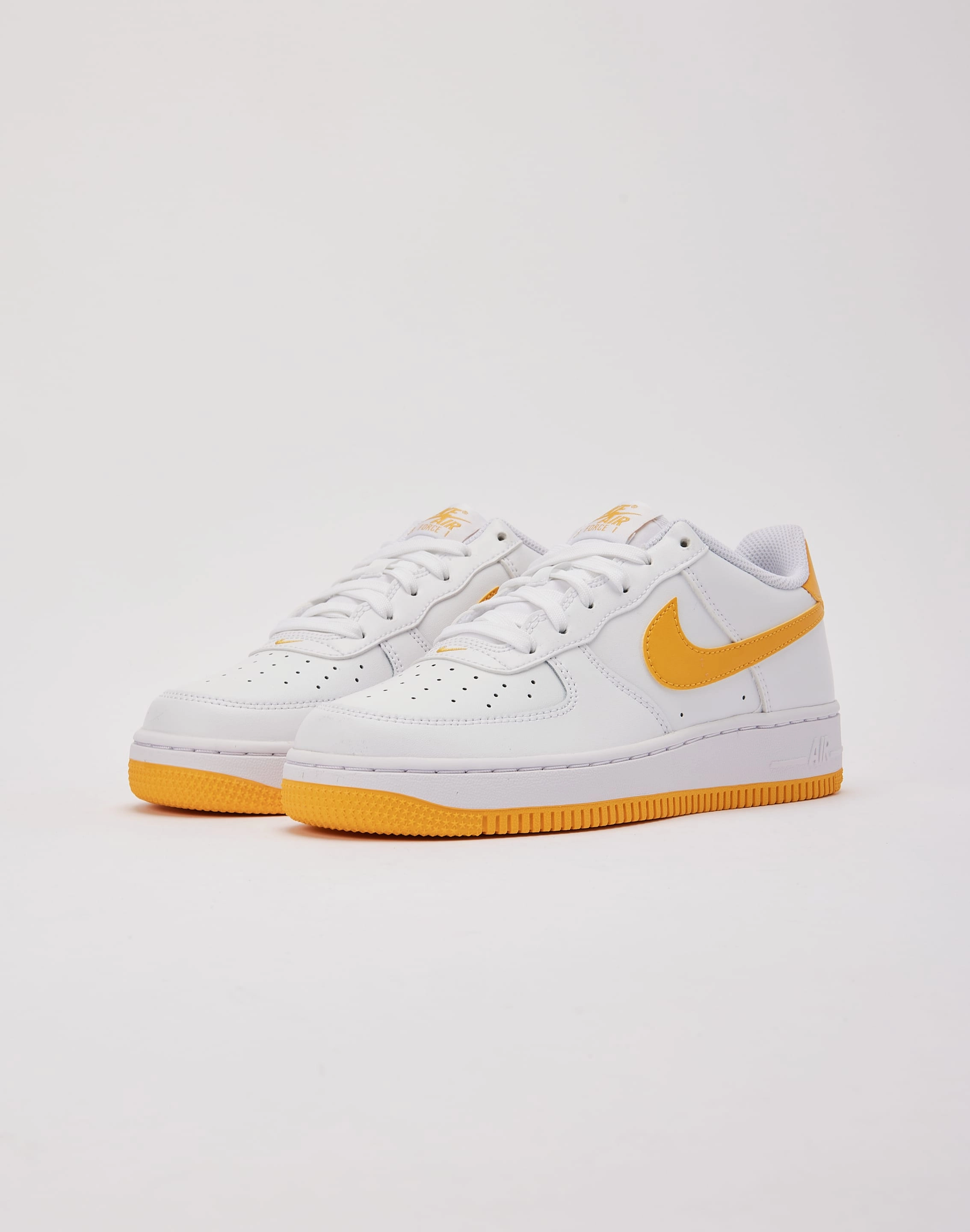 Best - selling fashion Nike Air Force 1 Low Grade-School