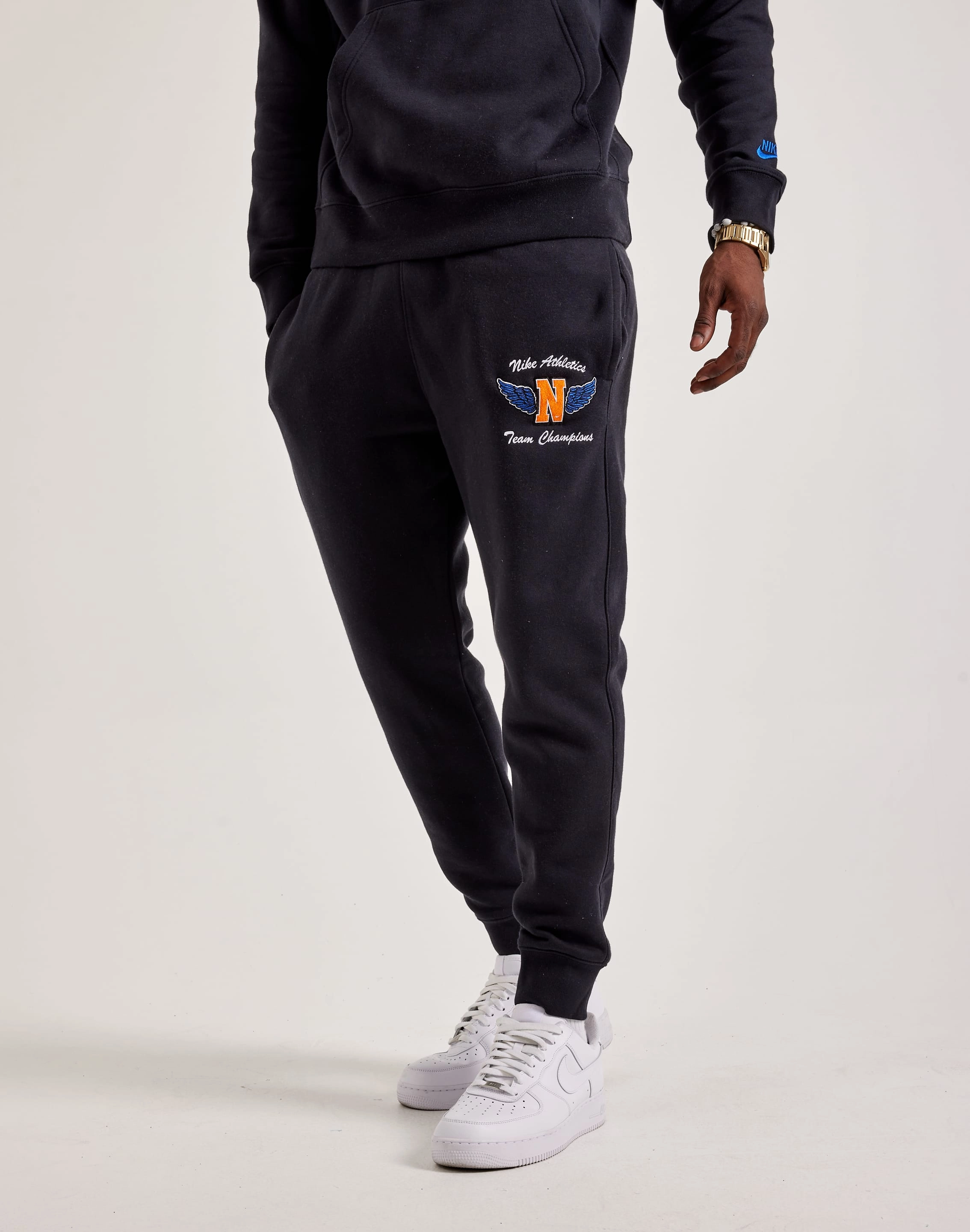 Best - selling fashion Nike Swoosh High Club Fleece Joggers Fashion on sale