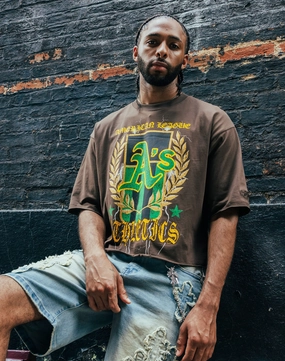 Best - selling fashion Pro Standard Athletics Crest Tee Fashion catalog