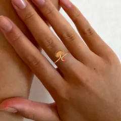Breath-taking 14 Karat Yellow Gold Finger Ring