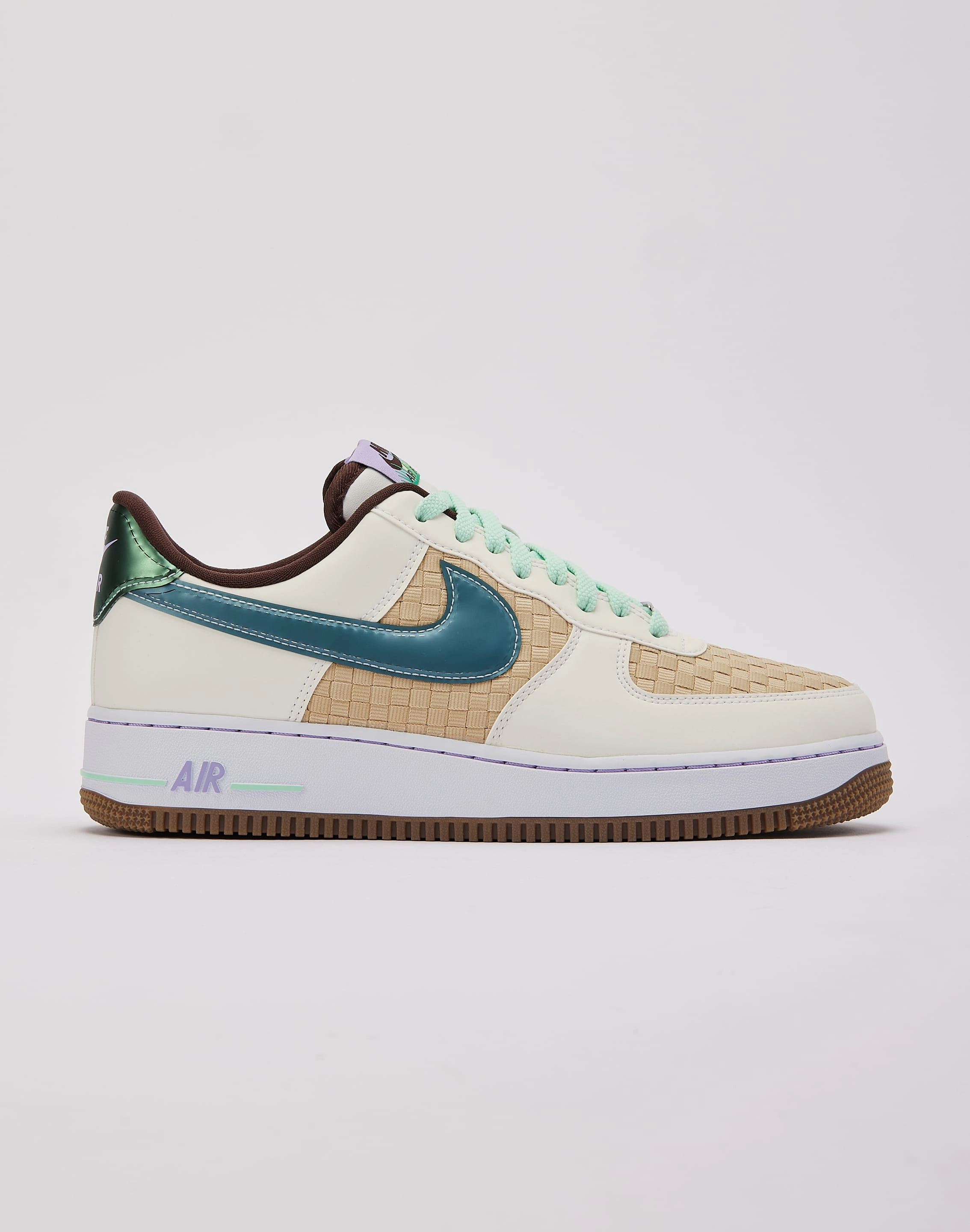 Business casual wear Nike Air Force 1 Low 'Easter Basket' Linen - crafted fashion