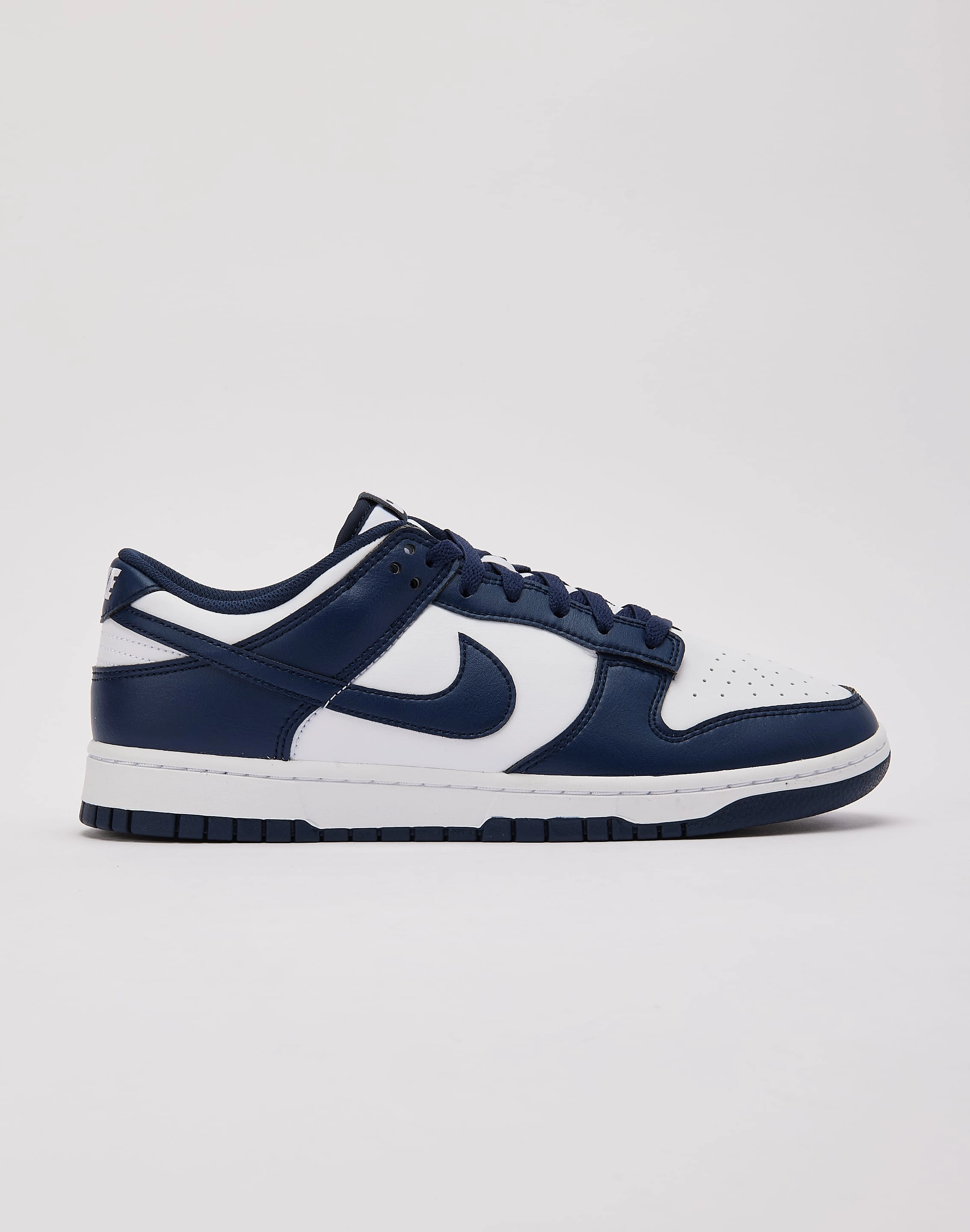 Casual wear options Nike Dunk Low Wool - sourced fashion