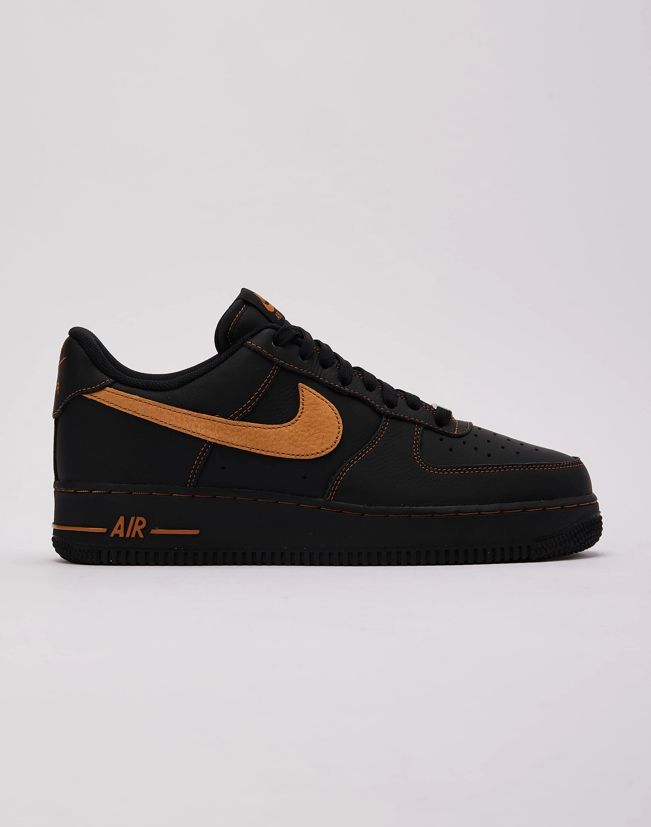 Classic fashion pieces Nike Air Force 1 Low Fashion sizes