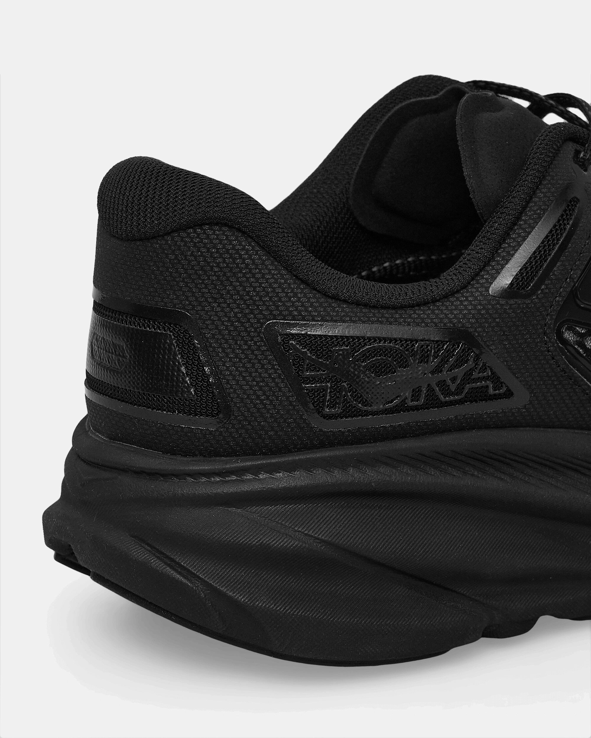Clifton One9 Sneakers Black / Carbon Black