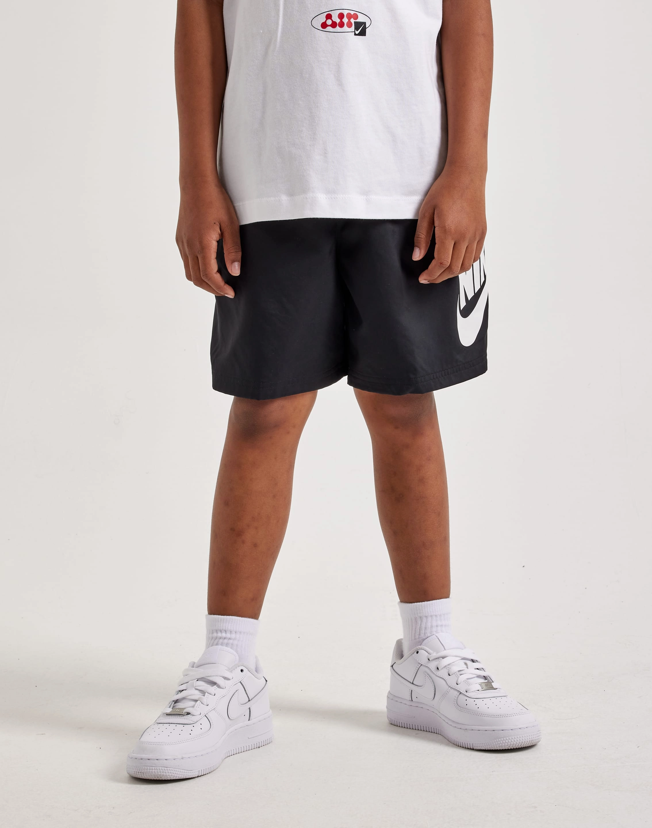 Clothing and accessories Nike Club Woven Shorts Grade-School