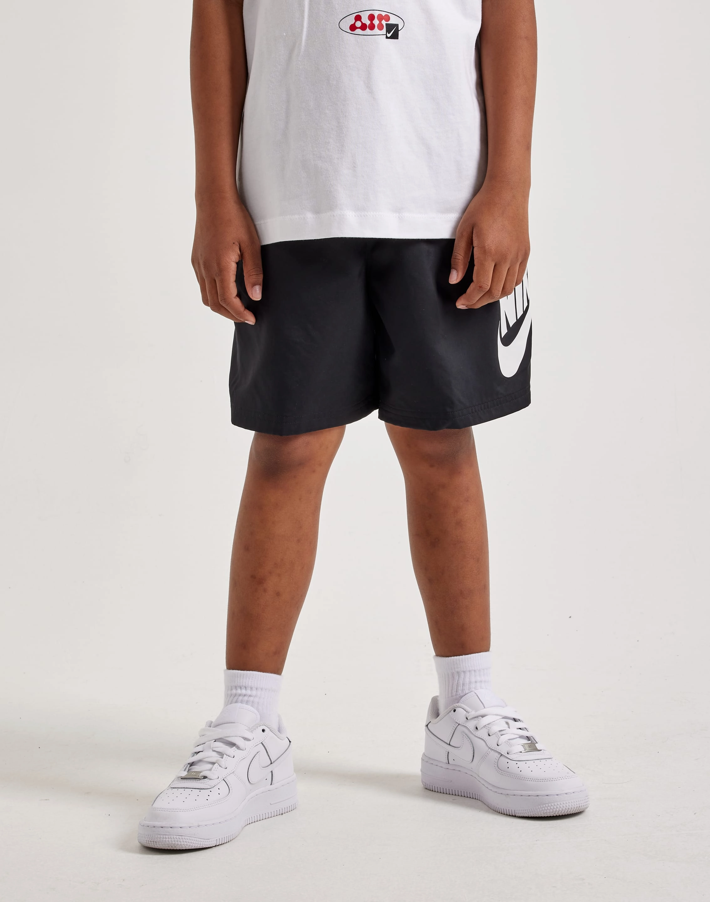 Clothing and accessories Nike Club Woven Shorts Grade-School