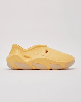 Clothing assortments New Balance Fresh Foam X RCVRY Fashion-forward items