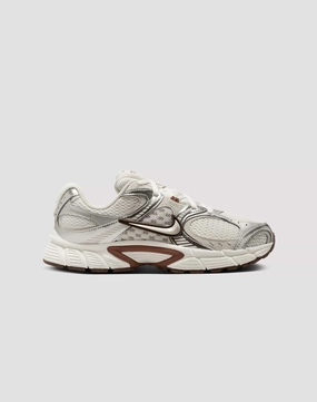Clothing assortments Nike V5 RNR Budget - friendly fashion