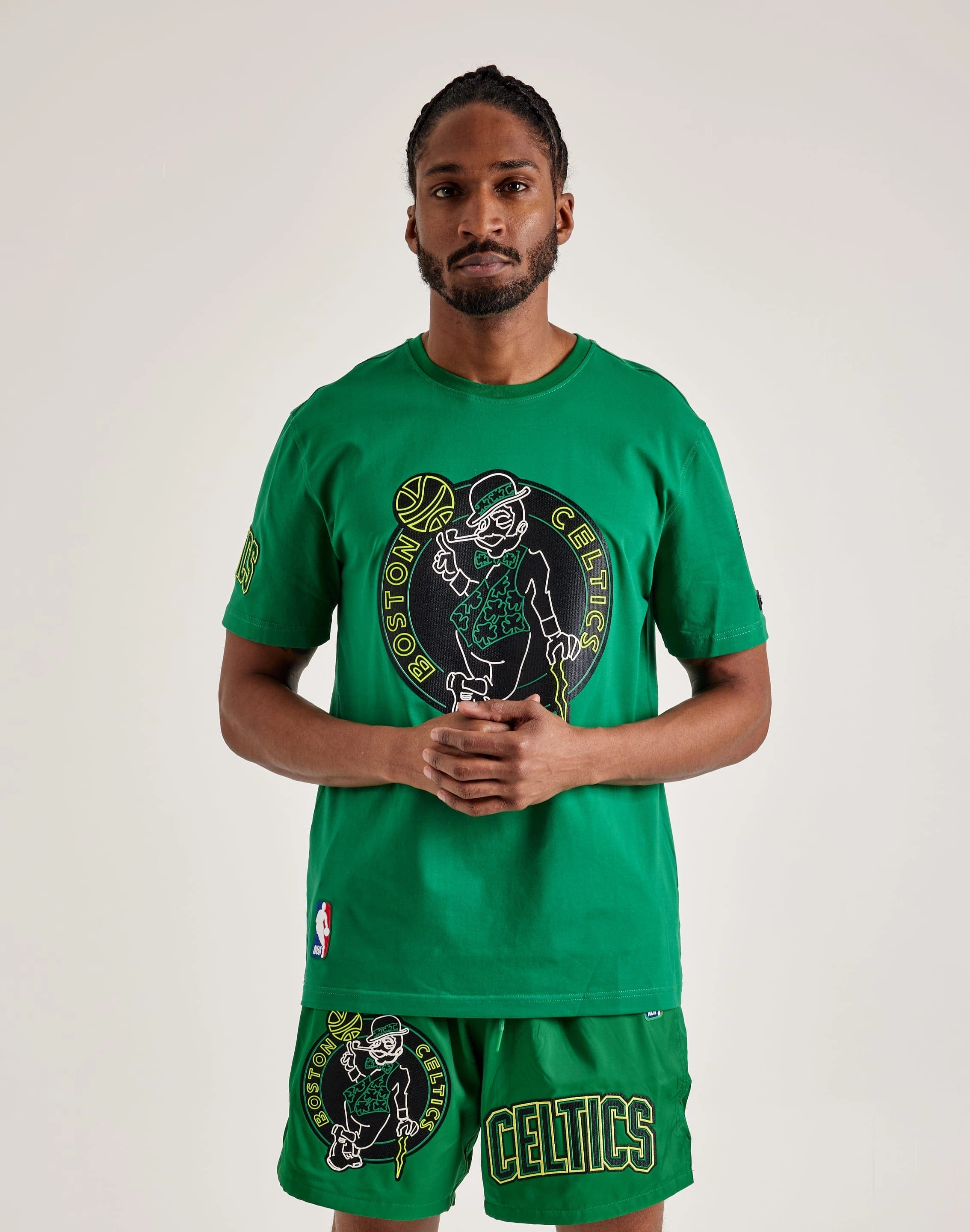 Clothing prices Pro Standard Boston Celtics Tee Fashion for all body types