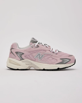 Clothing types New Balance 725v1 Fashion boutiques