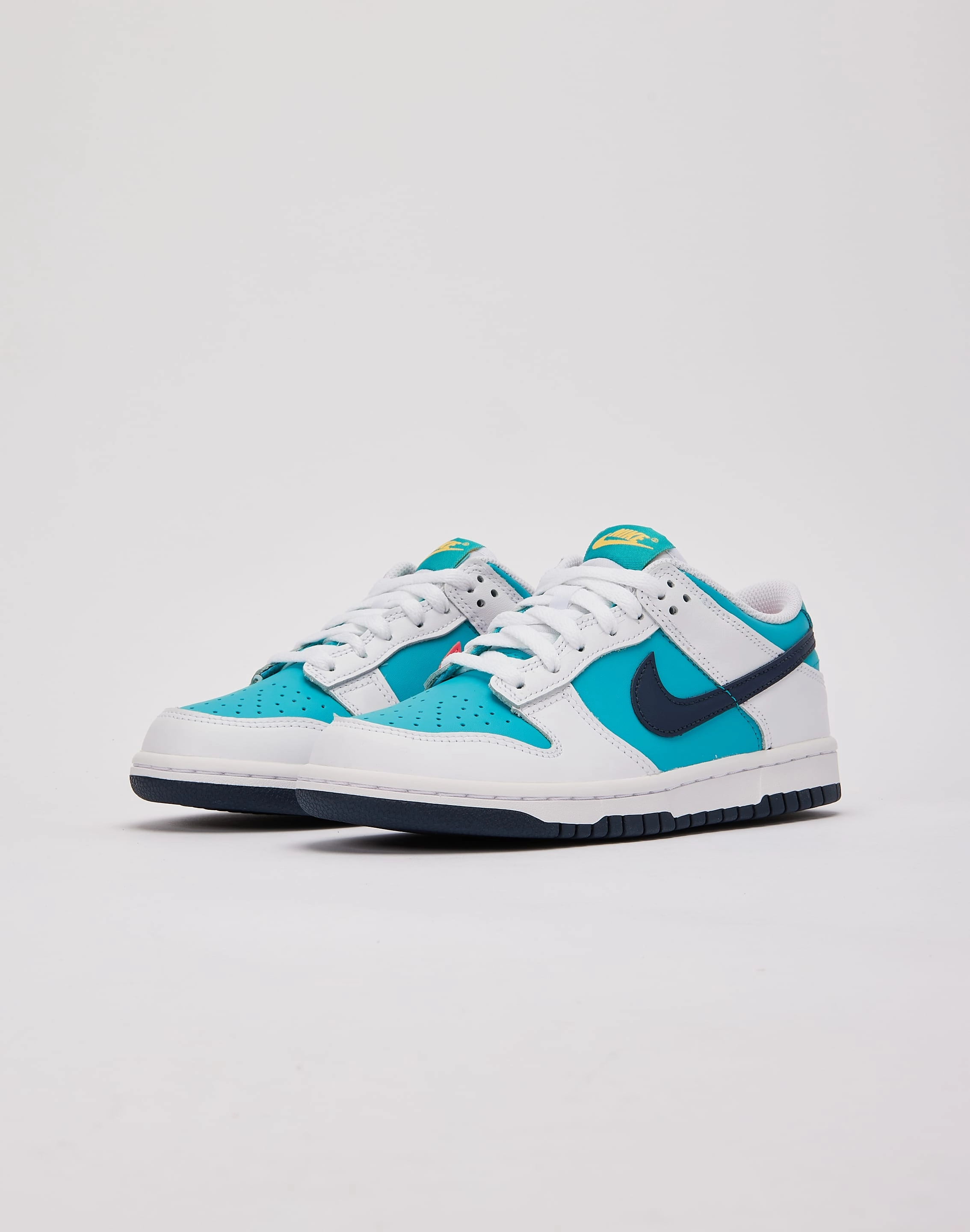 Comfortable apparel Nike Dunk Low Grade-School