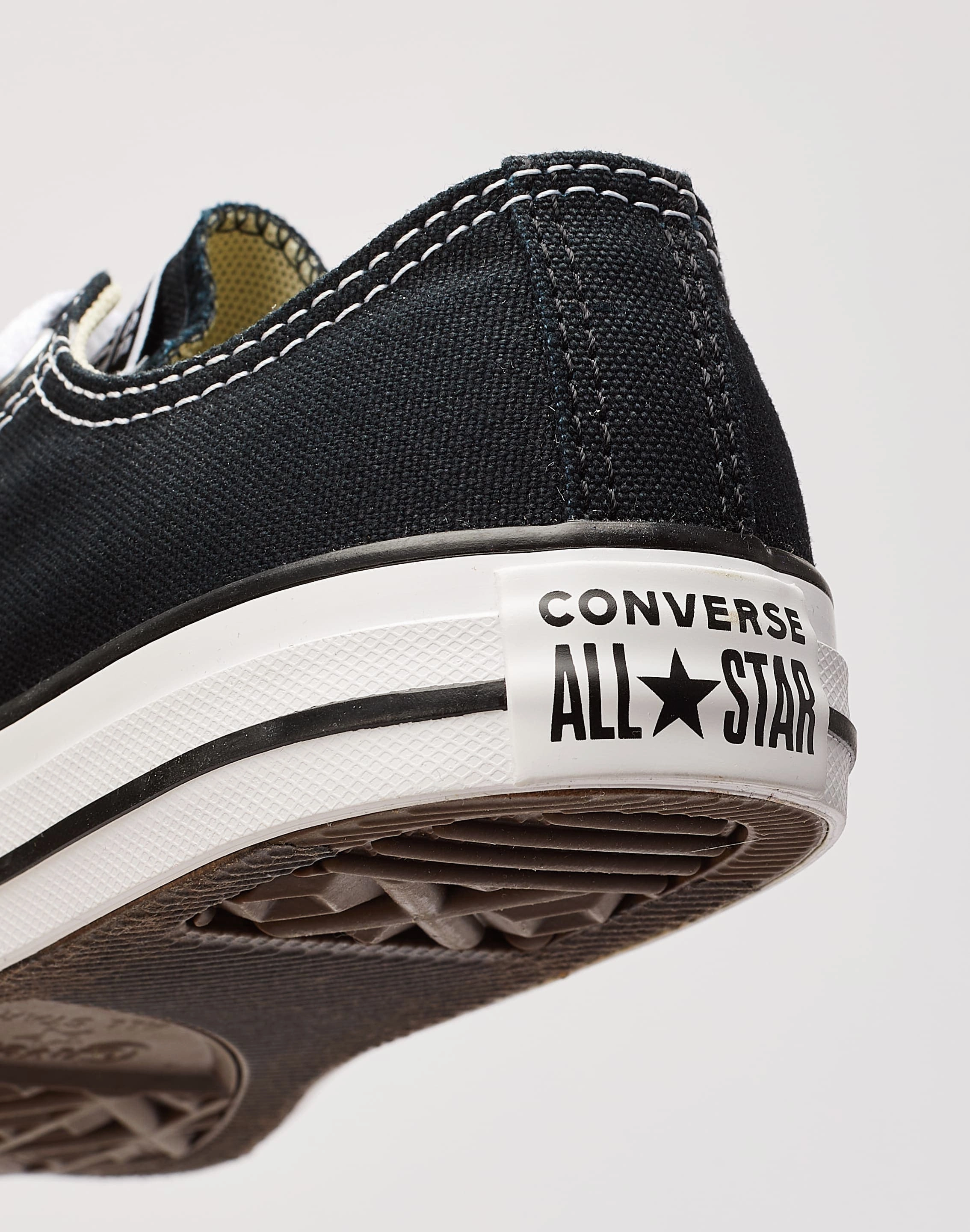 Converse Chuck Taylor All-Star Low Pre-School Embroidered fashion