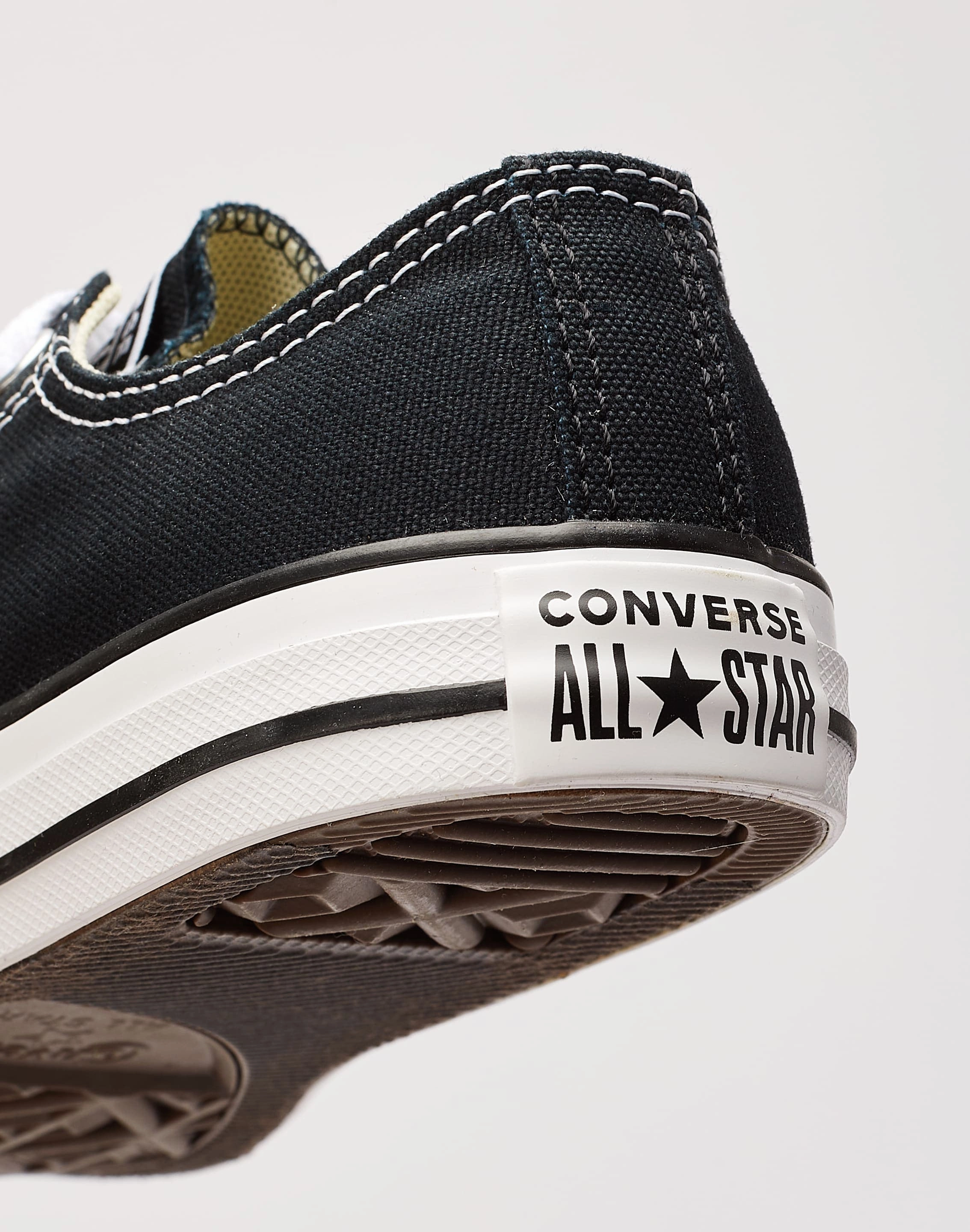Converse Chuck Taylor All-Star Low Pre-School Embroidered fashion