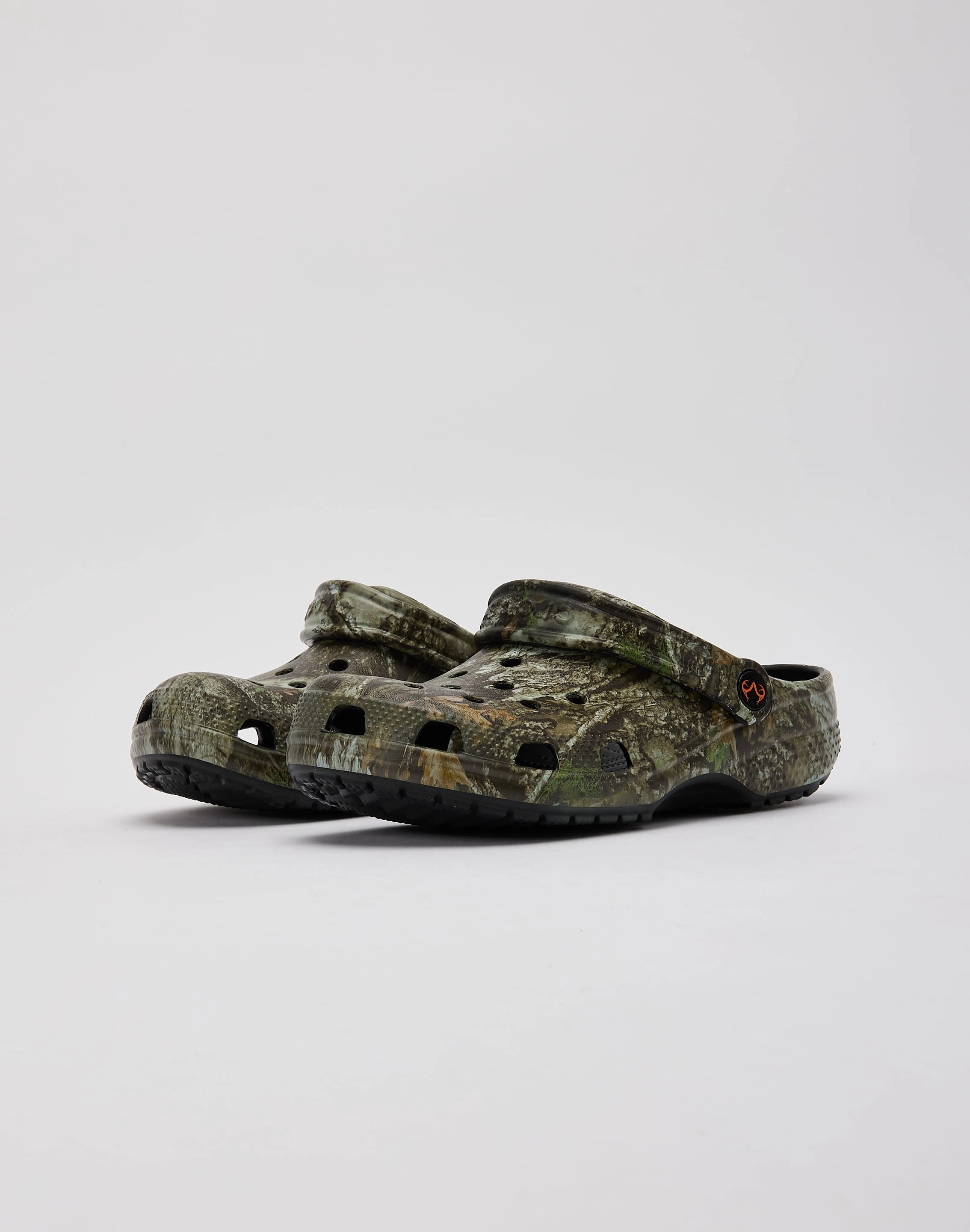 Crocs Classic Clog Grade-School Designer fashion items
