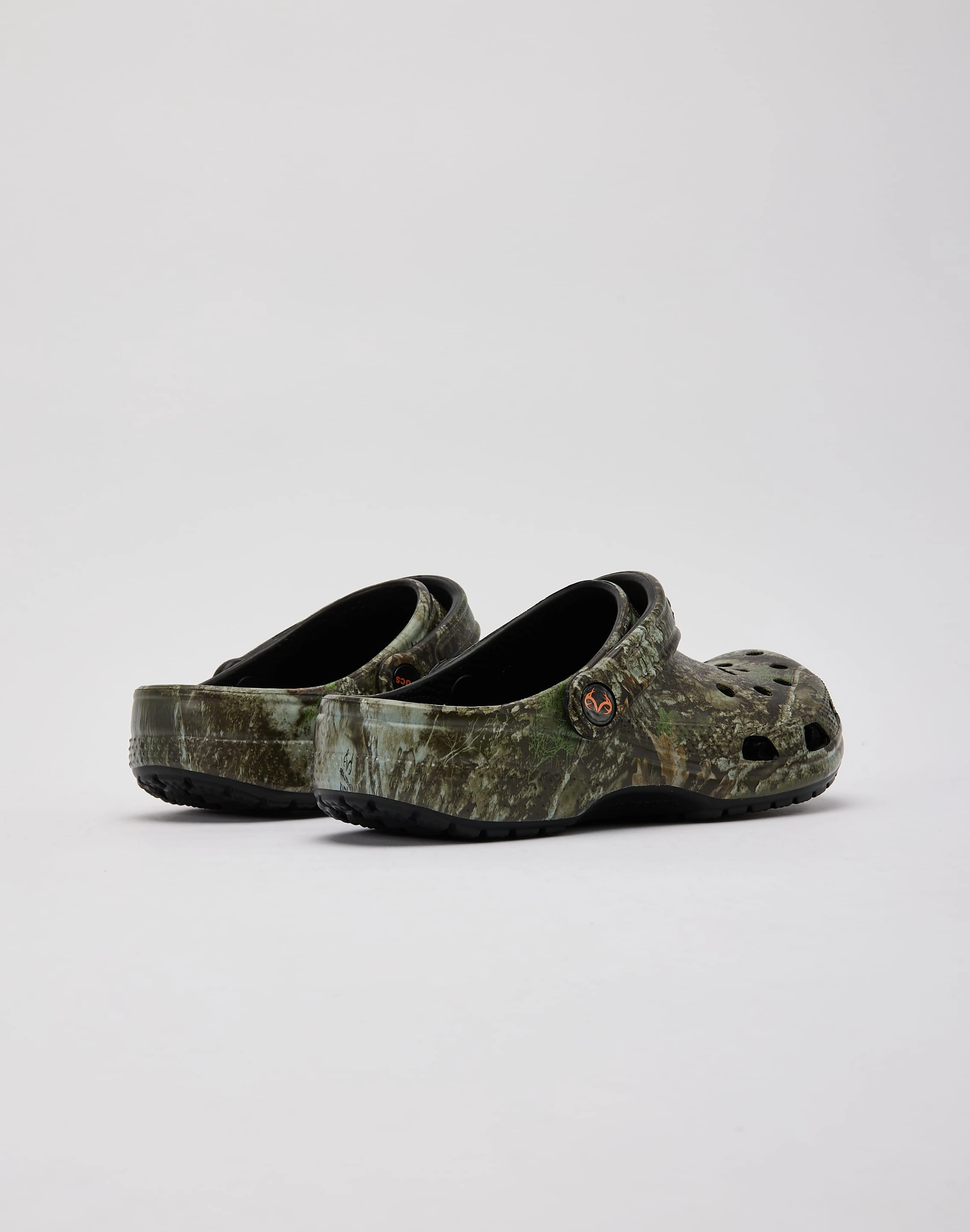 Crocs Classic Clog Grade-School Designer fashion items