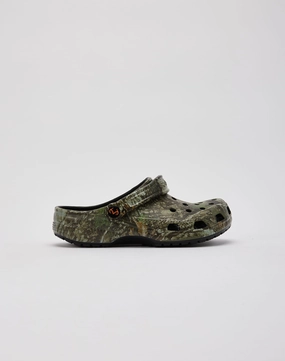 Crocs Classic Clog Grade-School Designer fashion items Outerwear options