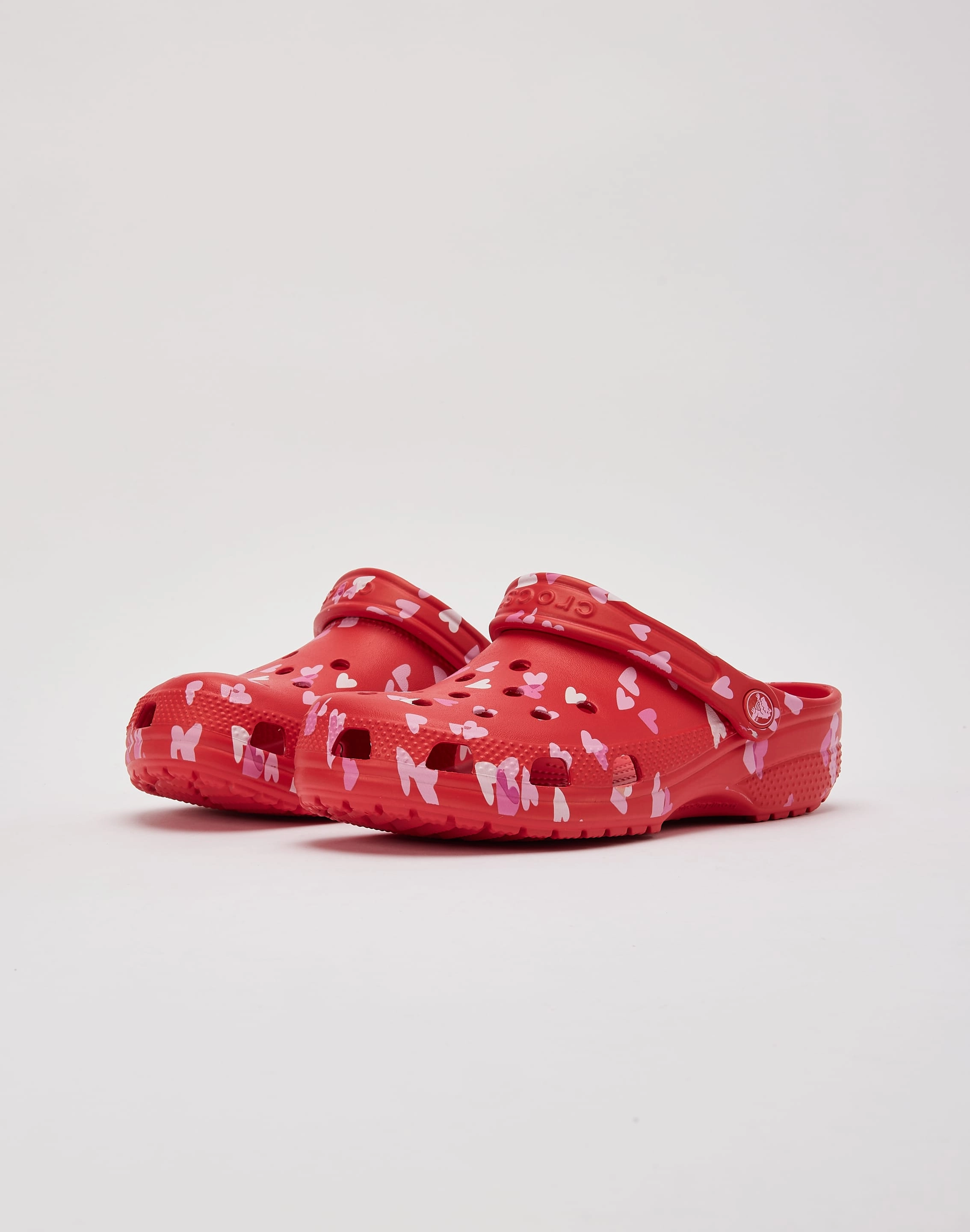 Crocs Classic V-Day Clog Grade-School Online fashion shopping