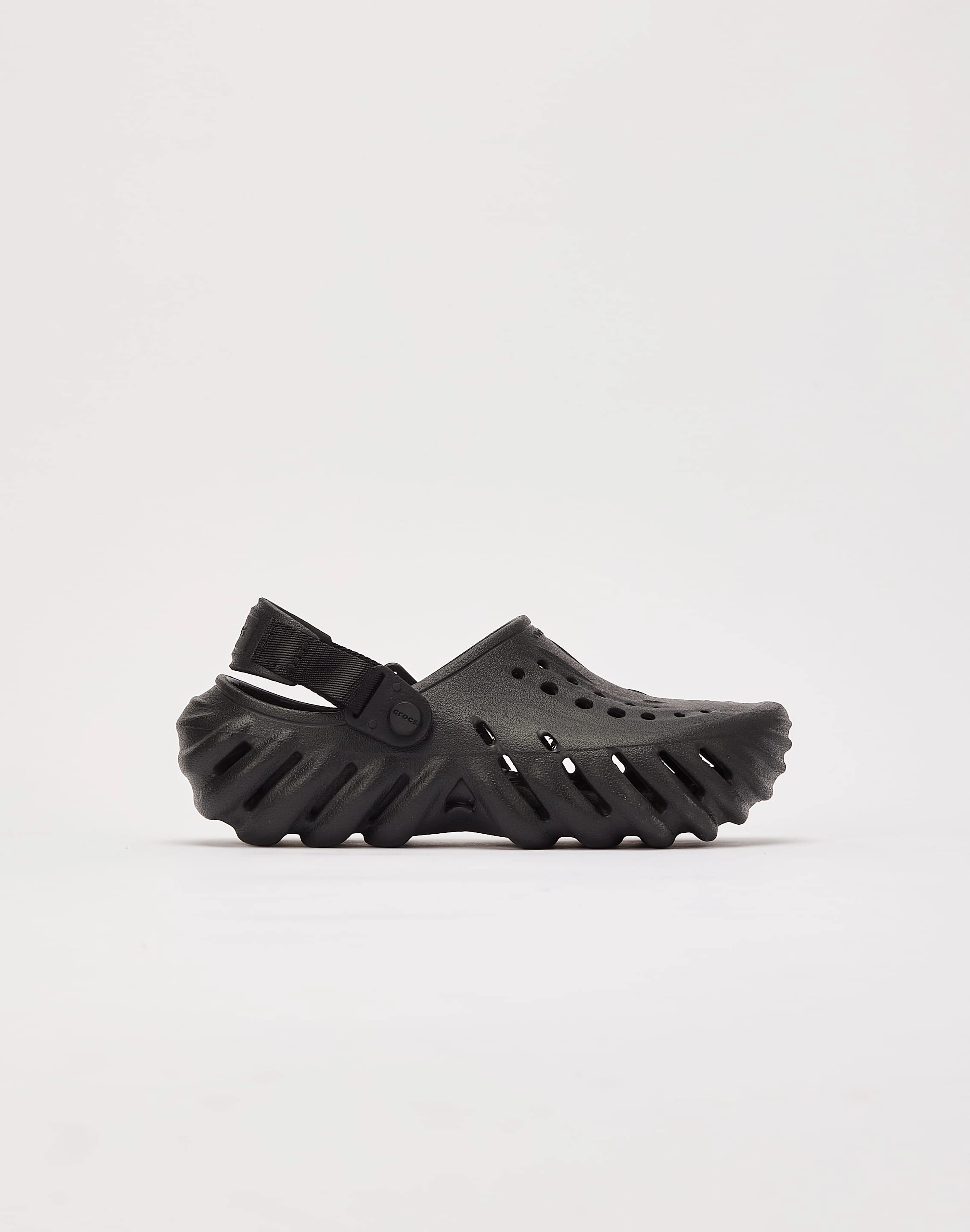 Crocs Echo Clog Grade-School Fashion storage (wardrobes, hangers, etc.) Sustainable fashion practices