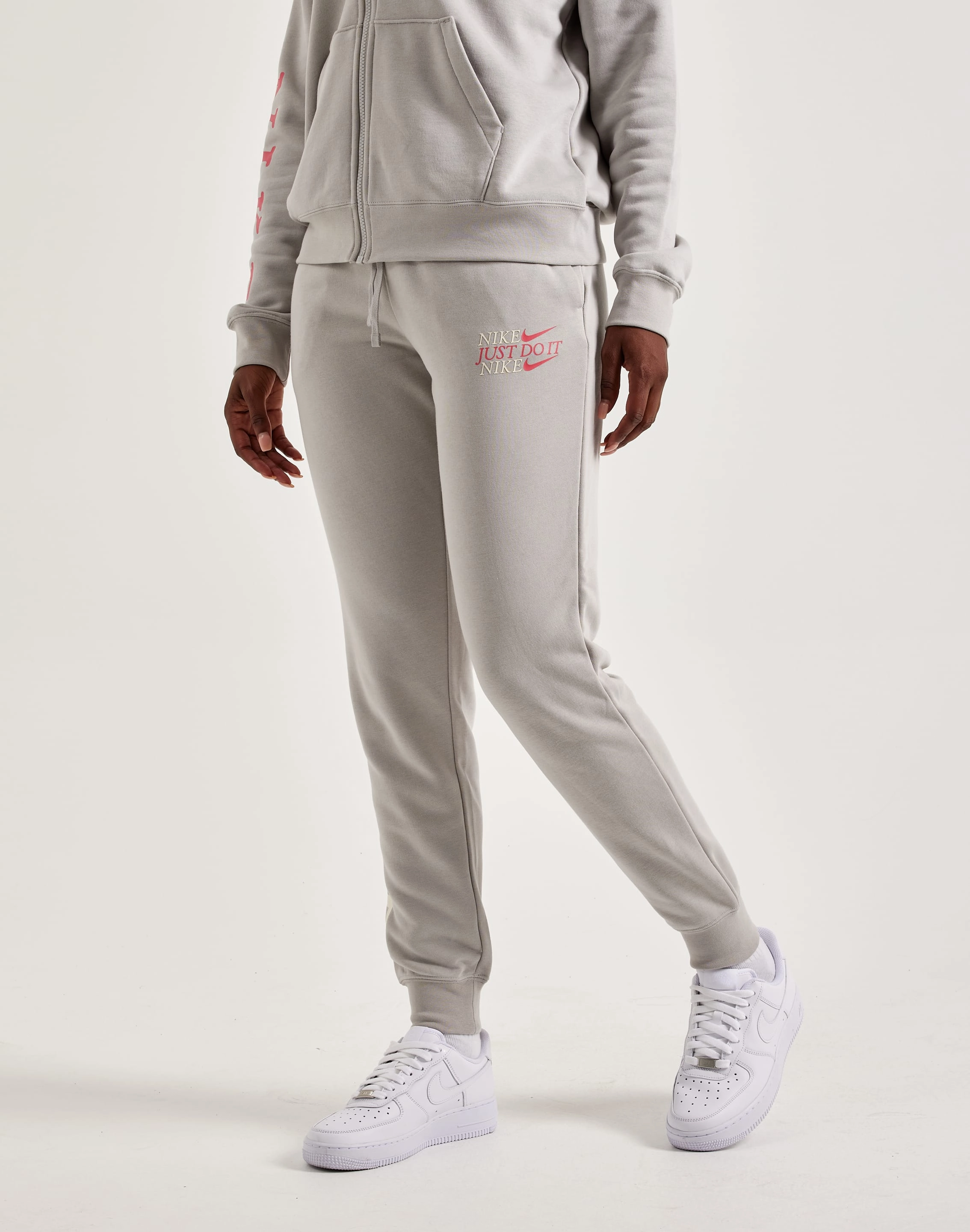 Denim products Nike Club Fleece Mid-Rise Joggers Fashion advice