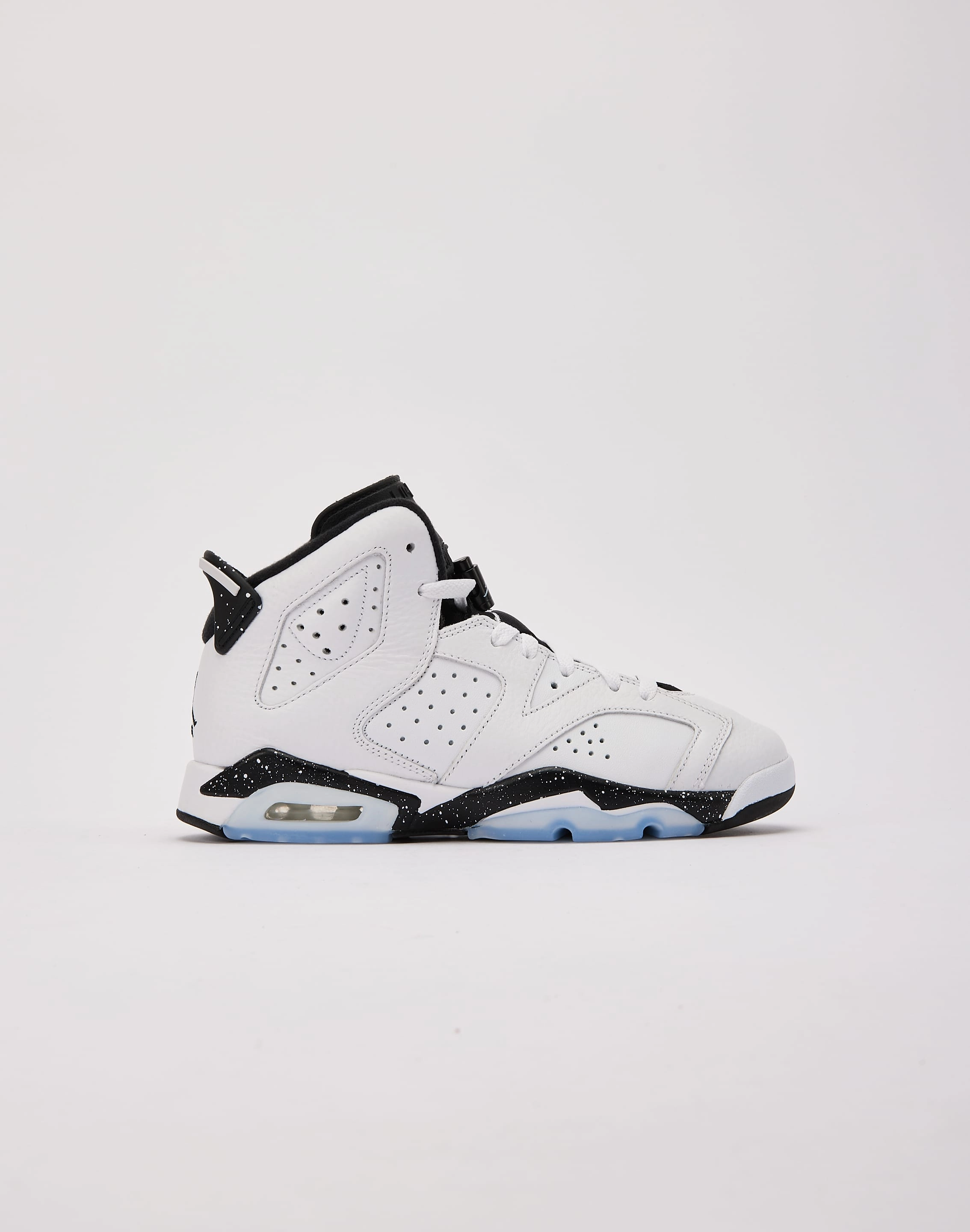 Designer fashion items Jordan Air Jordan 6 Retro 'Reverse Oreo' Grade-School Workwear options