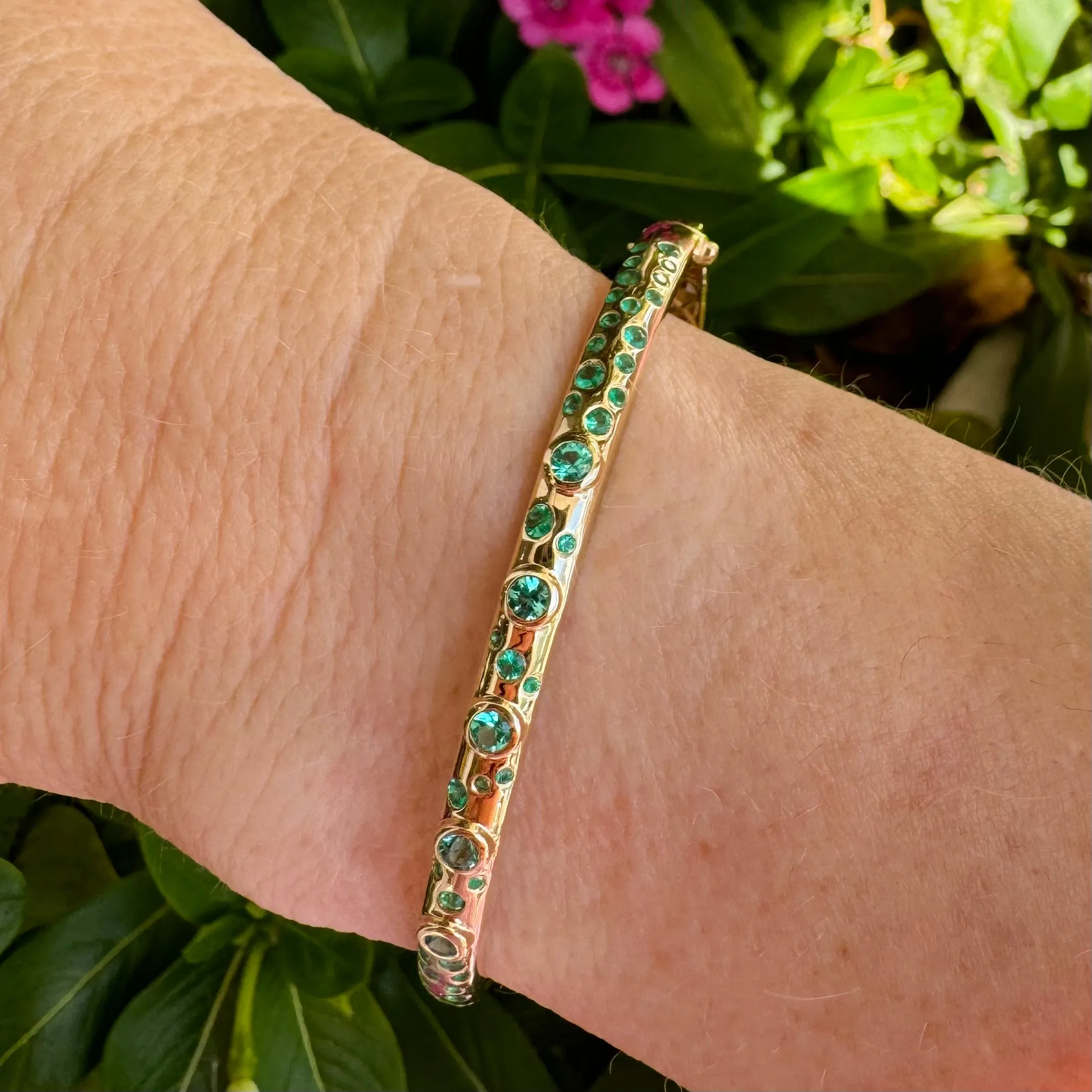Emerald Scatter Bangle