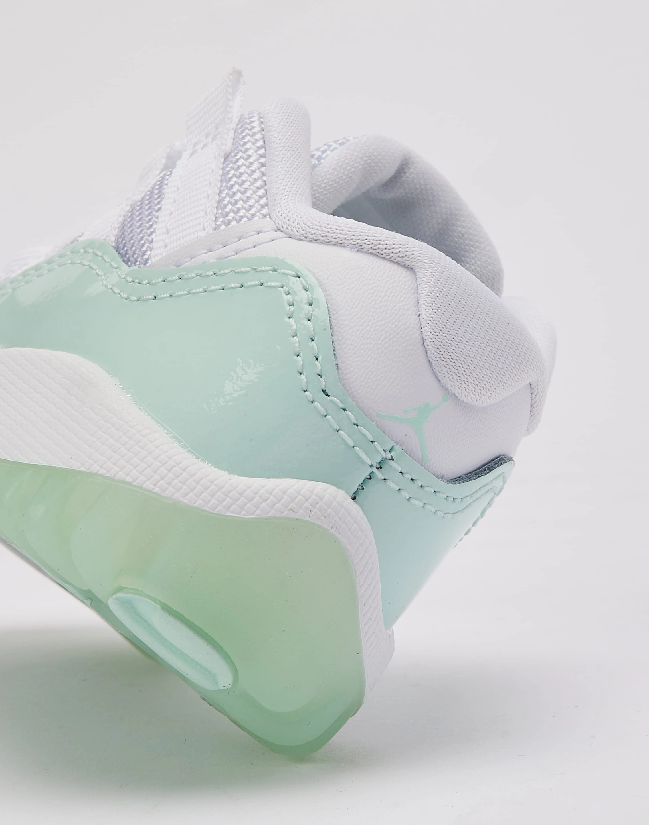 Ethical fashion choices Jordan Air Jordan 11 Retro Low 'Igloo' Toddler