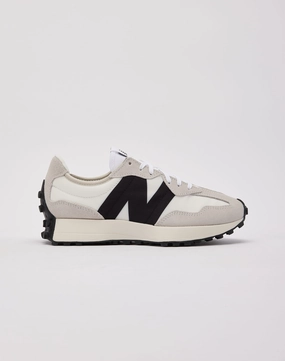 Ethical fashion choices New Balance 327 Minimalist fashion
