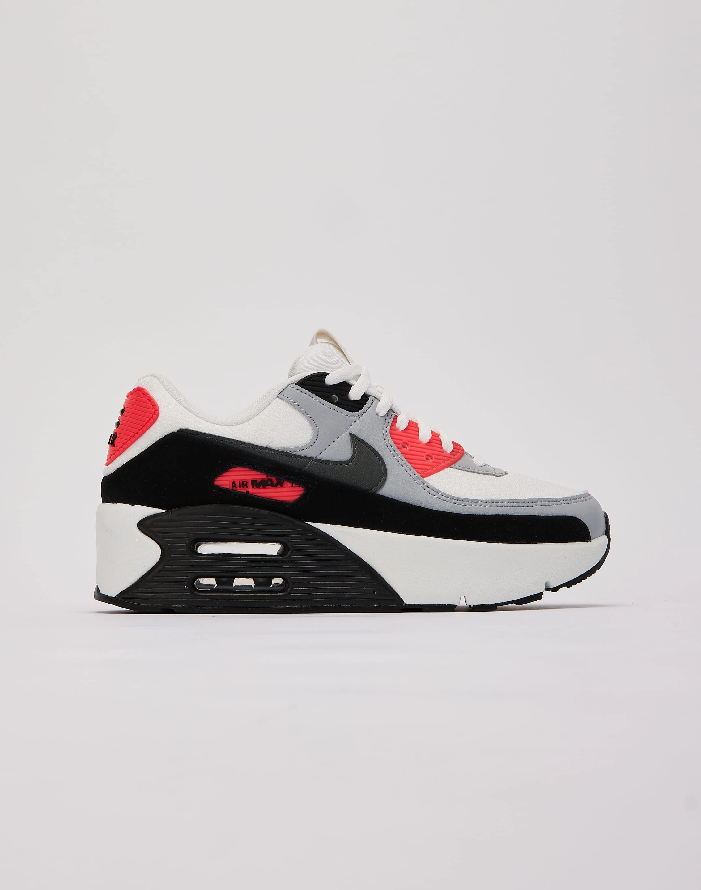 Printed fashion Nike Air Max 90 LV8 Luxury fashion items