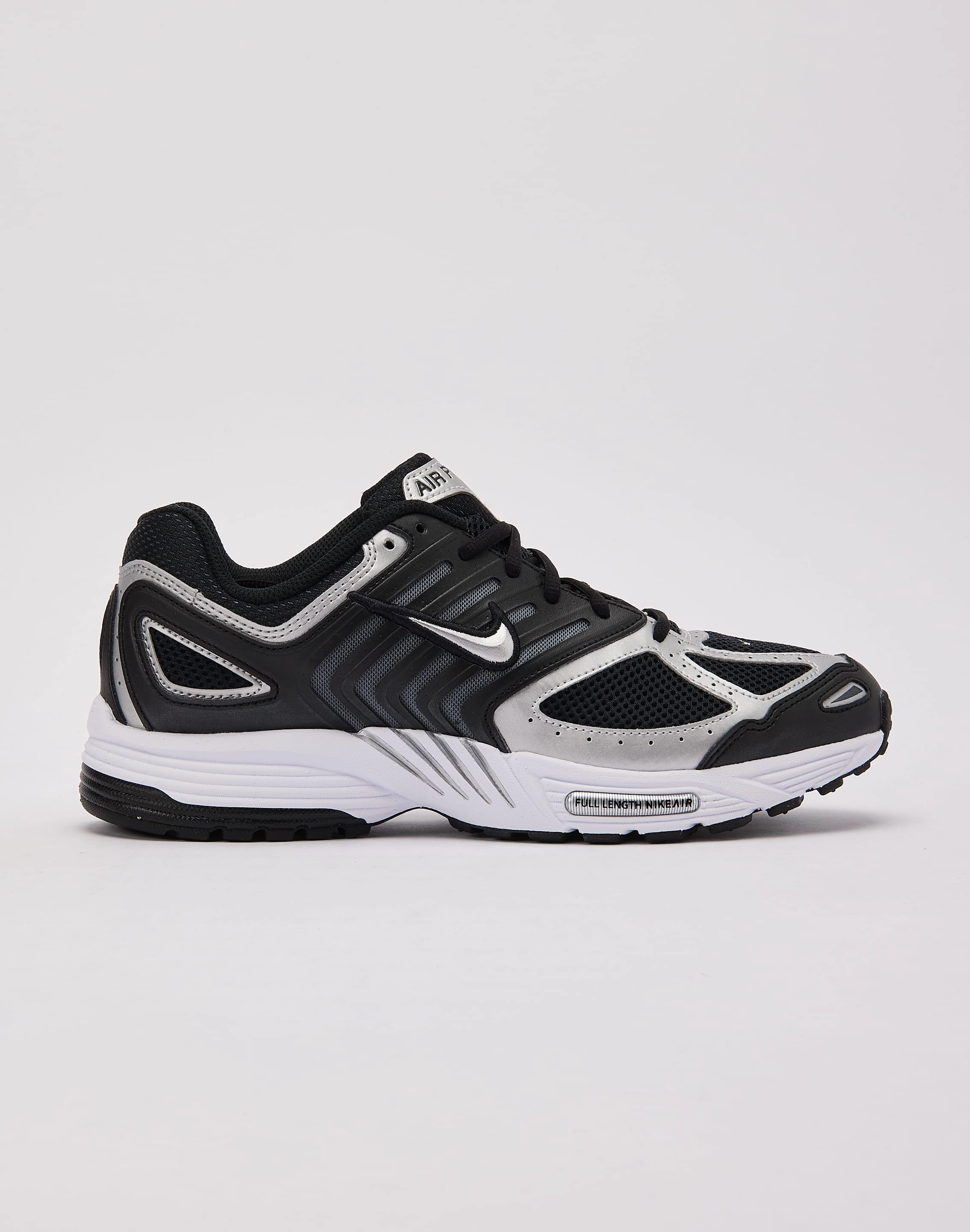 Everyday wear Nike Air Pegasus 2005 Street fashion