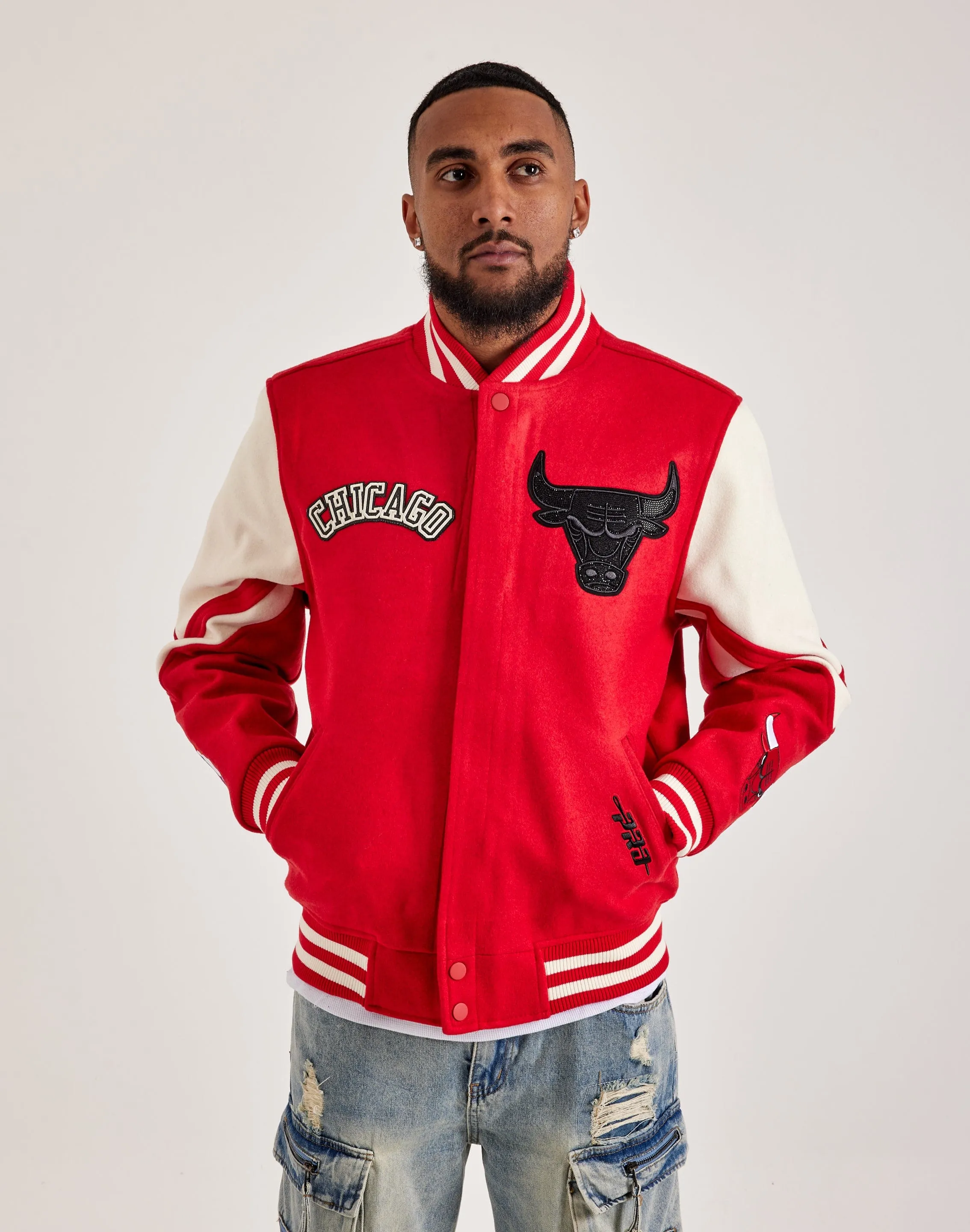 Fashion catalog Pro Standard Chicago Bulls Varsity Jacket Hip - hop fashion