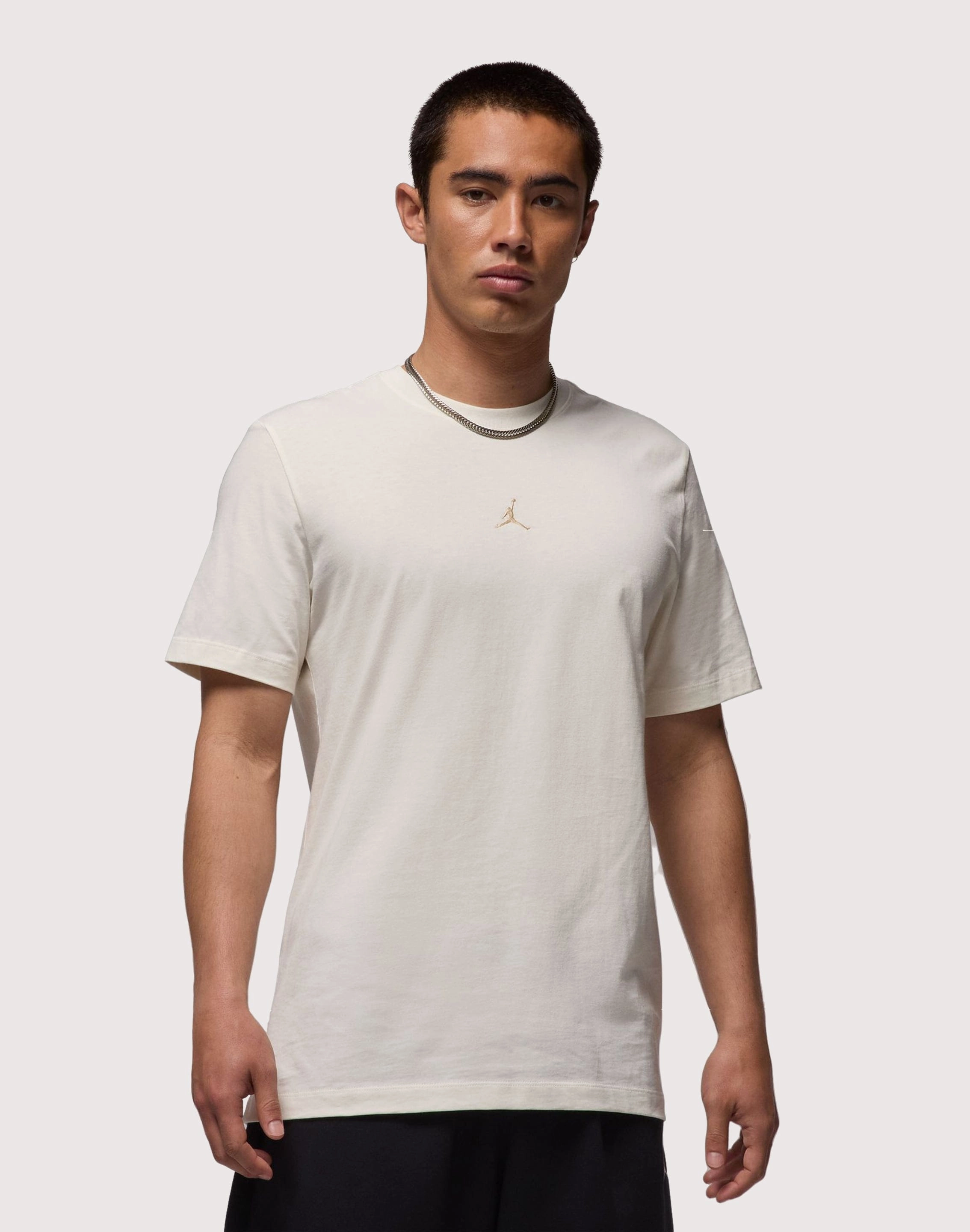 Jordan Flight Essentials AJ Tee Fashion sizes Fashion care (washing, ironing, etc.)