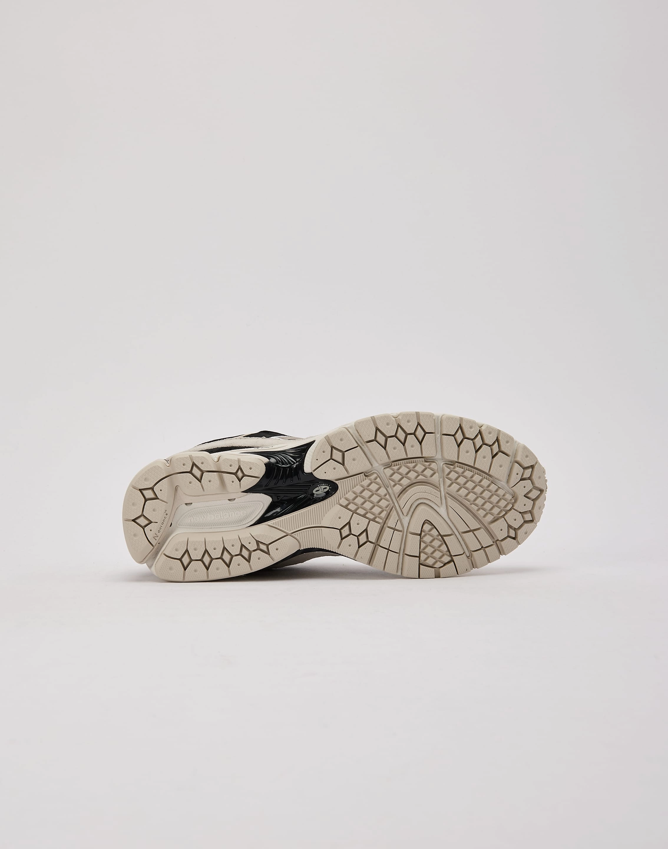 Fashion advice New Balance 2002R Grade-School