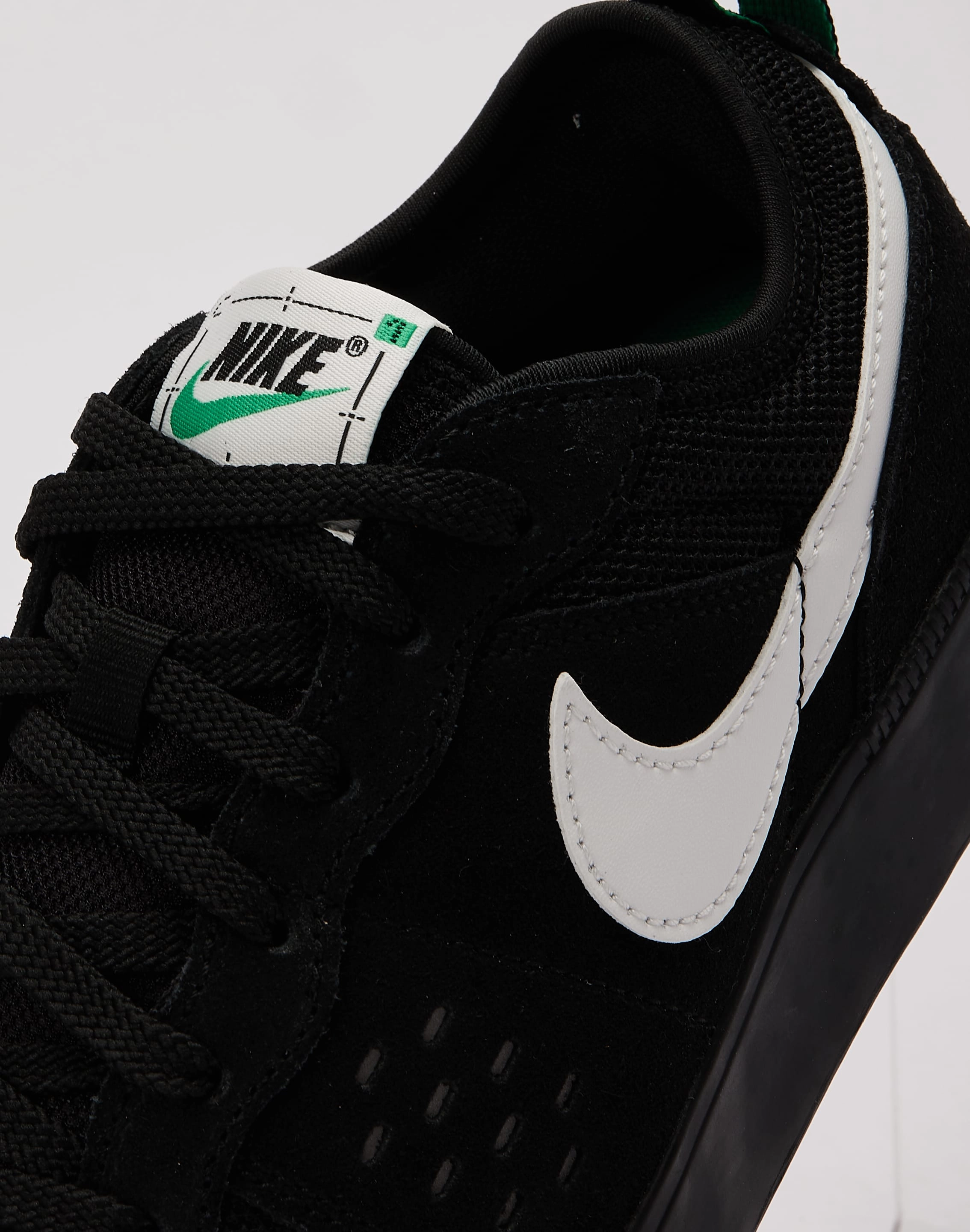 Fashion archives Nike C1TY Grade-School