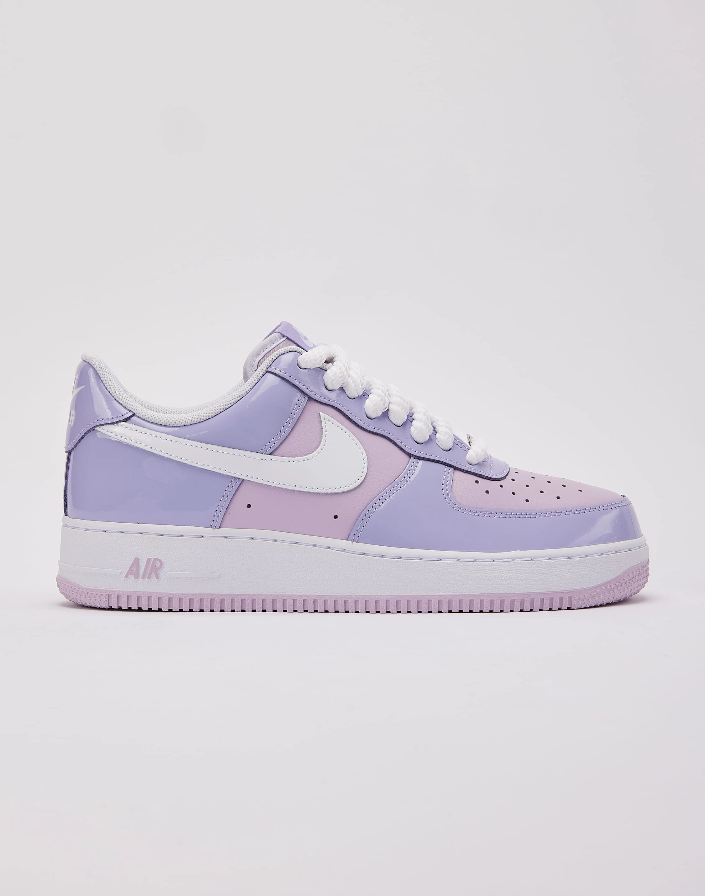 Fashion bloggers' picks Nike Air Force 1 Low '07 LV8 Best - selling fashion