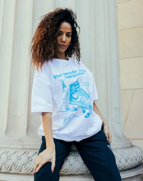 Fashion boutiques Jordan Oversized Graphic Tee Fashion trends