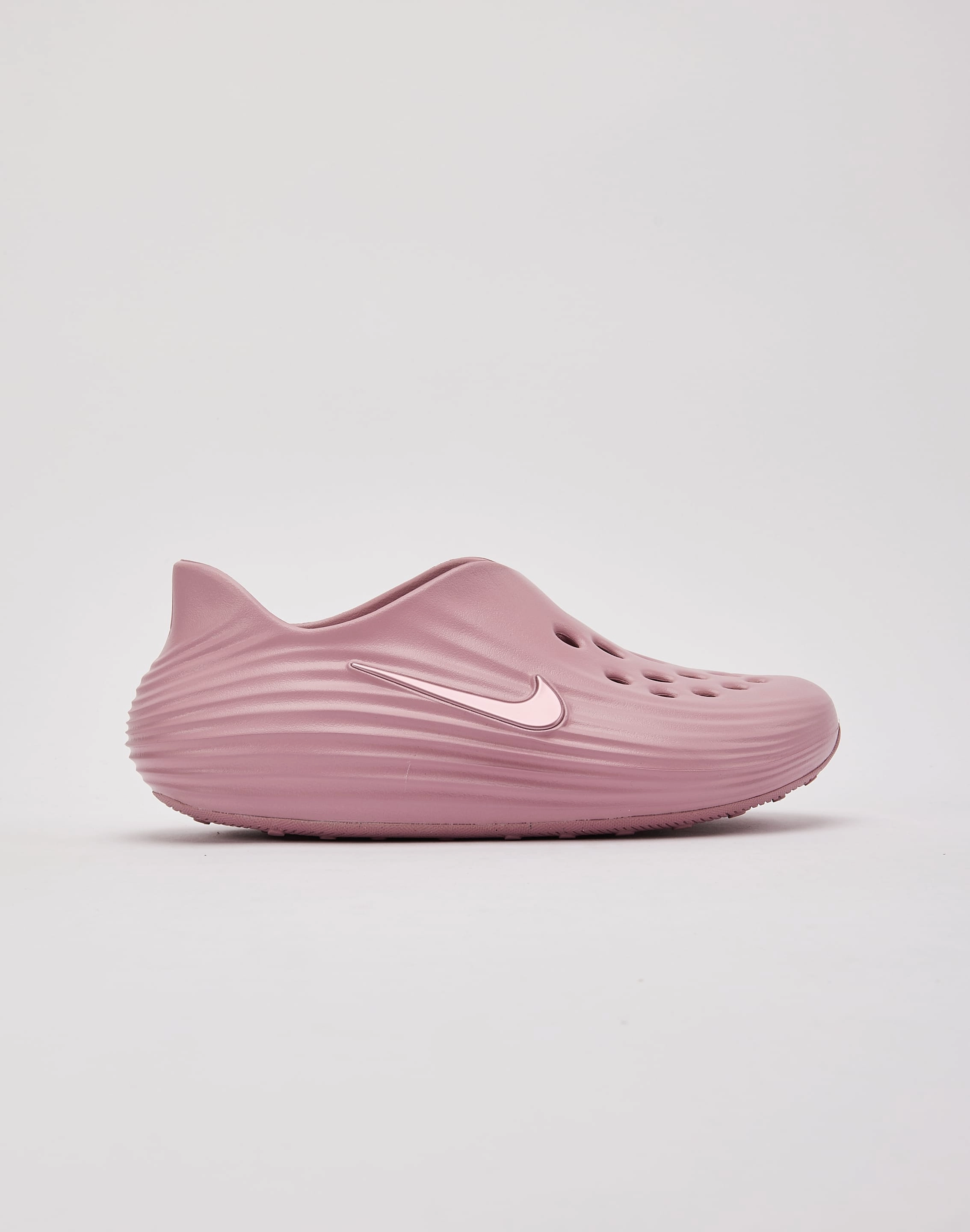 Fashion boutiques Nike ReactX Rejuven8 Suede - finished fashion