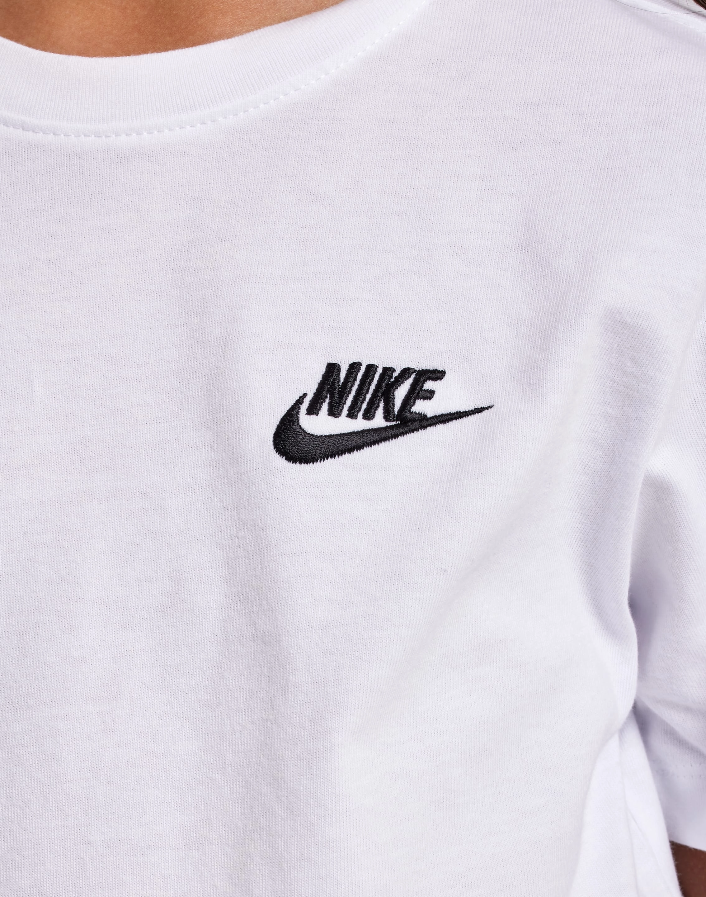 Fashion brands Nike Club Tee Grade-School