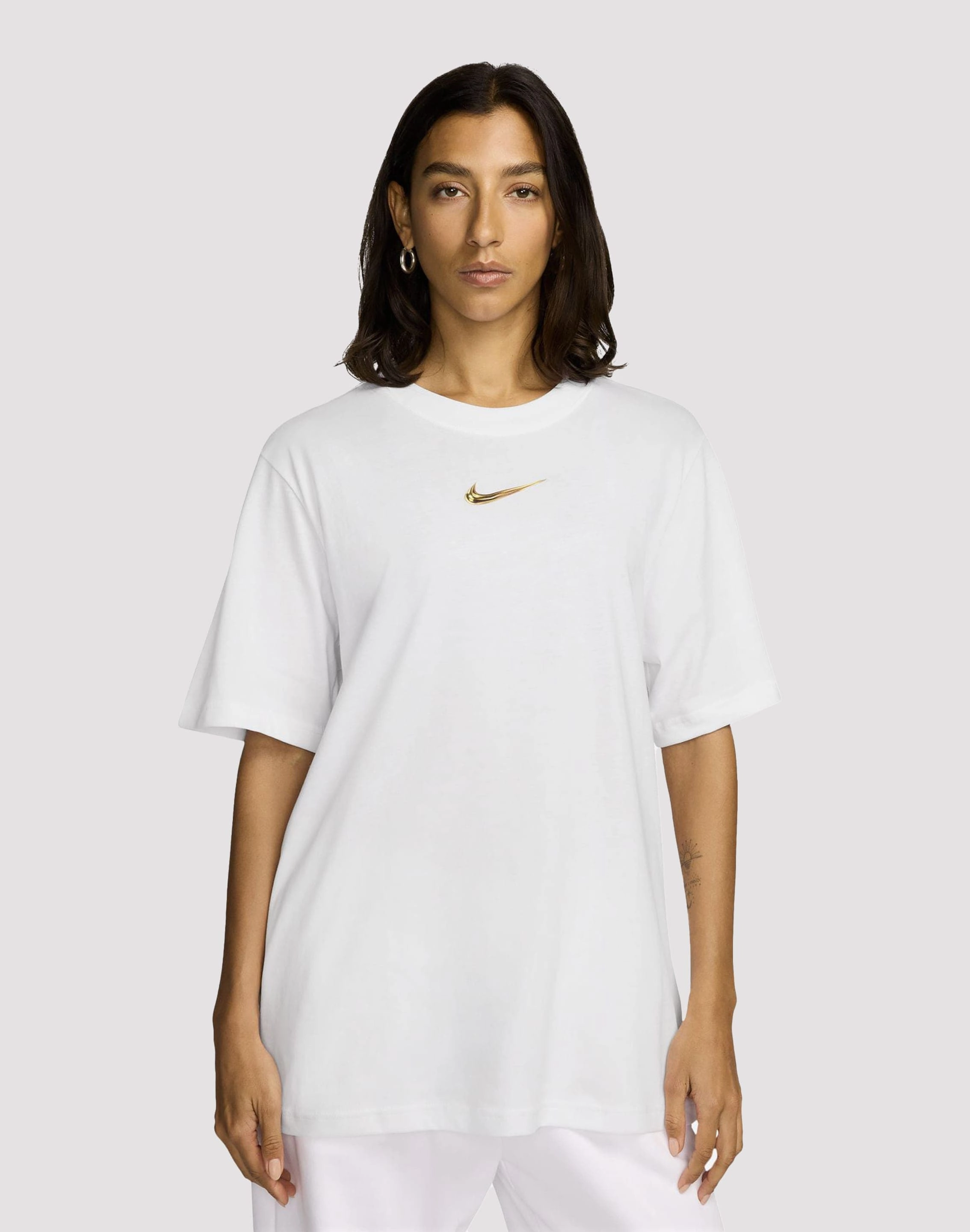 Nike Sportswear Short-Sleeve Tee Clothing types Formal wear selections