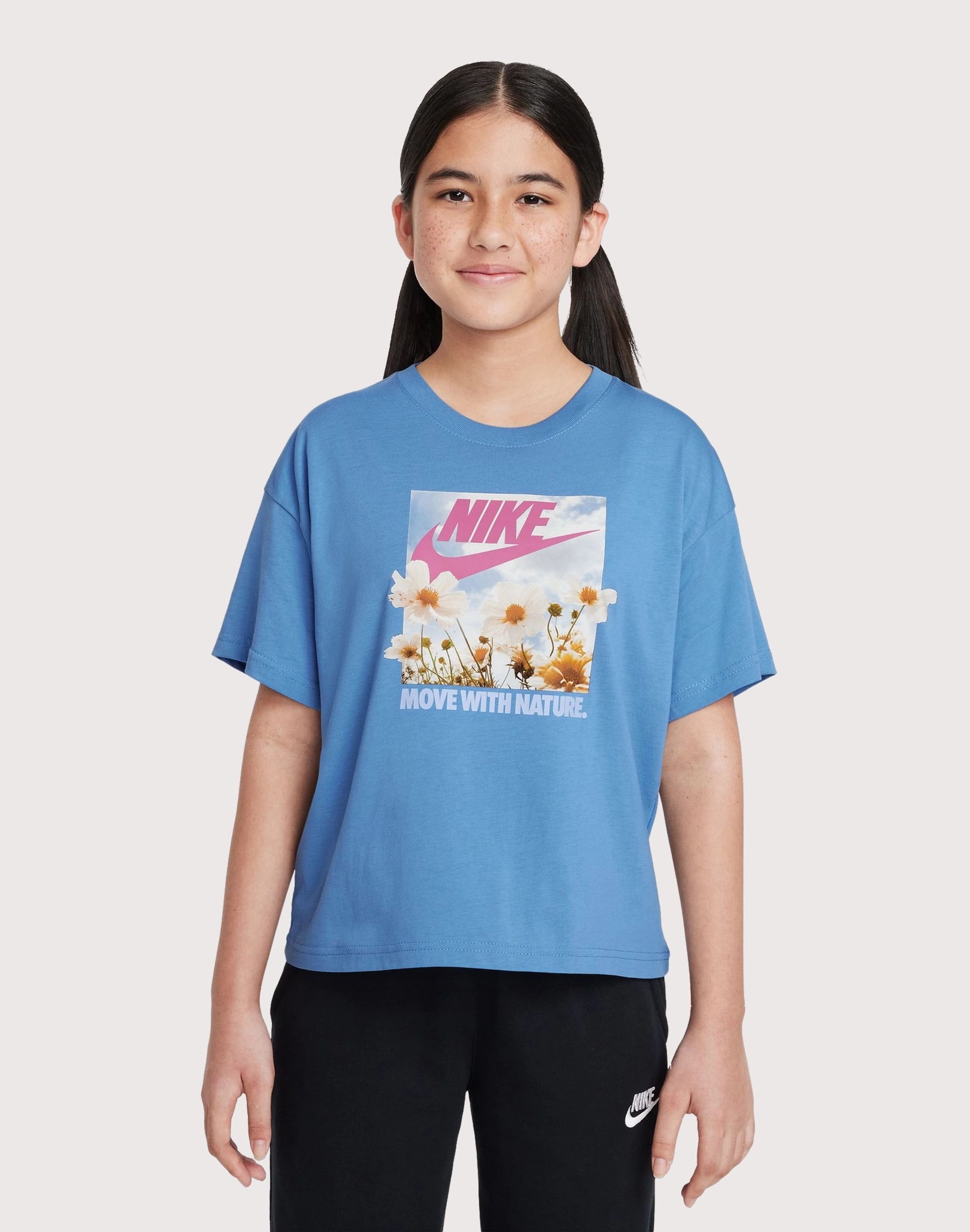 Fashion sizes Nike Sportswear Photo Tee Fashion for all body types