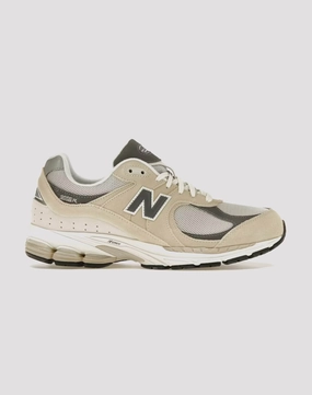 Fashion essentials New Balance 2002R Fashion rental